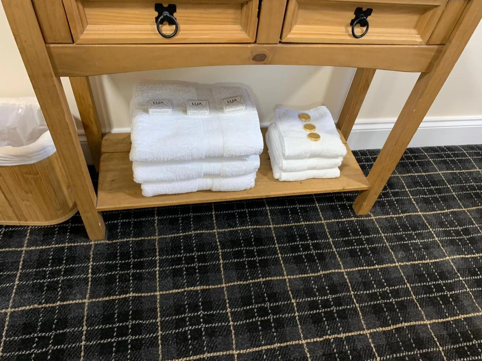 Bedroom in Waverley Inn Lodge