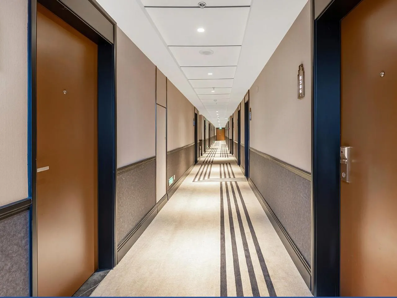 Property building in Jinjiang Metropolo Wuyishan Sangu Resort Hotel