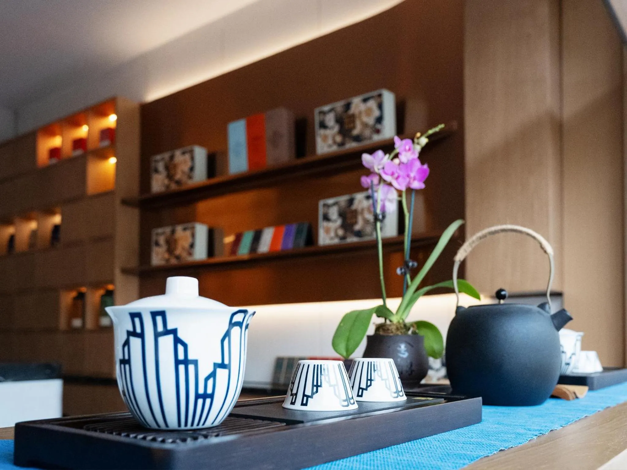 Coffee/tea facilities in Jinjiang Metropolo Wuyishan Sangu Resort Hotel