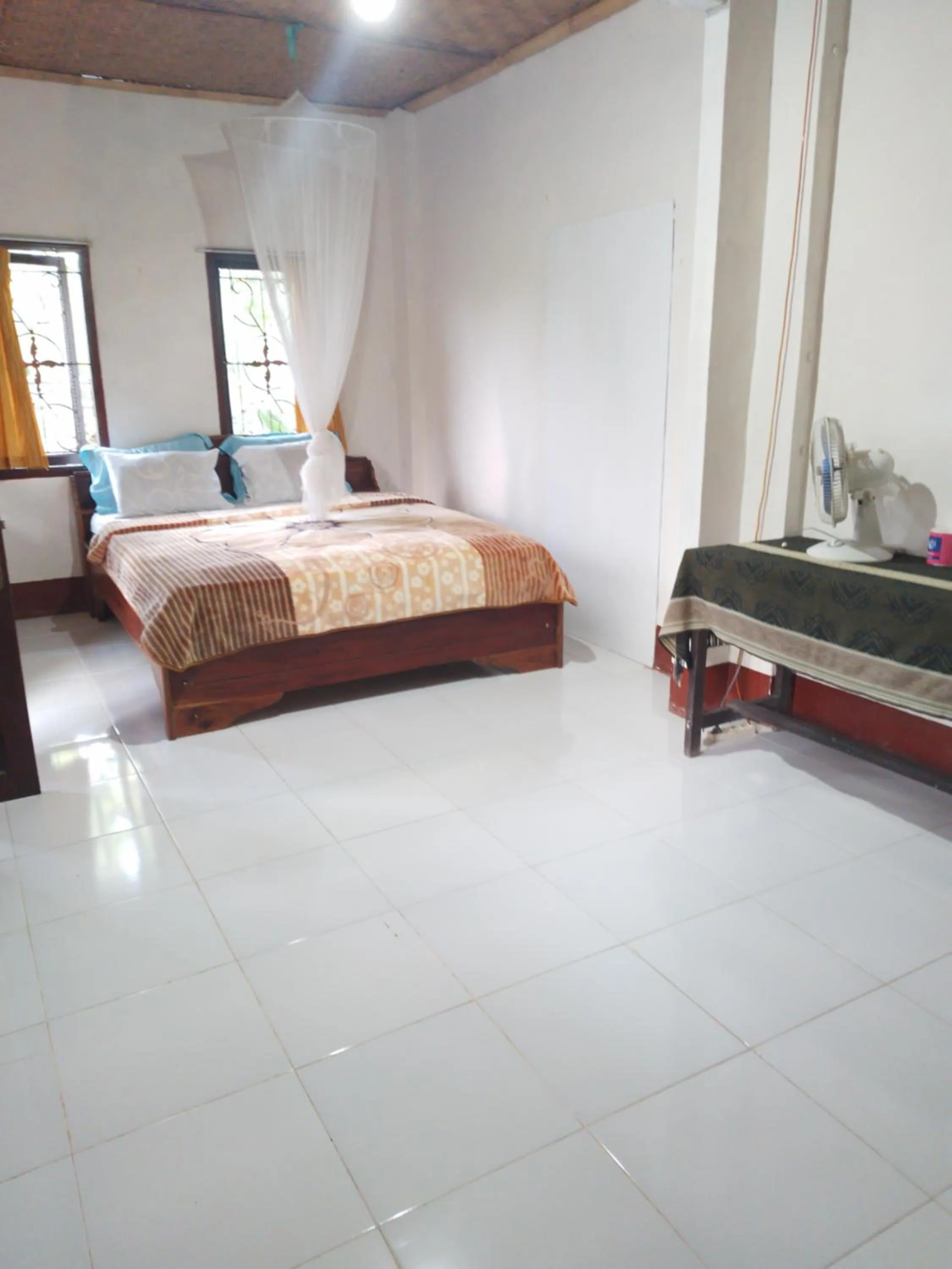 Bedroom, Bed in Kembang Kuning Cottages