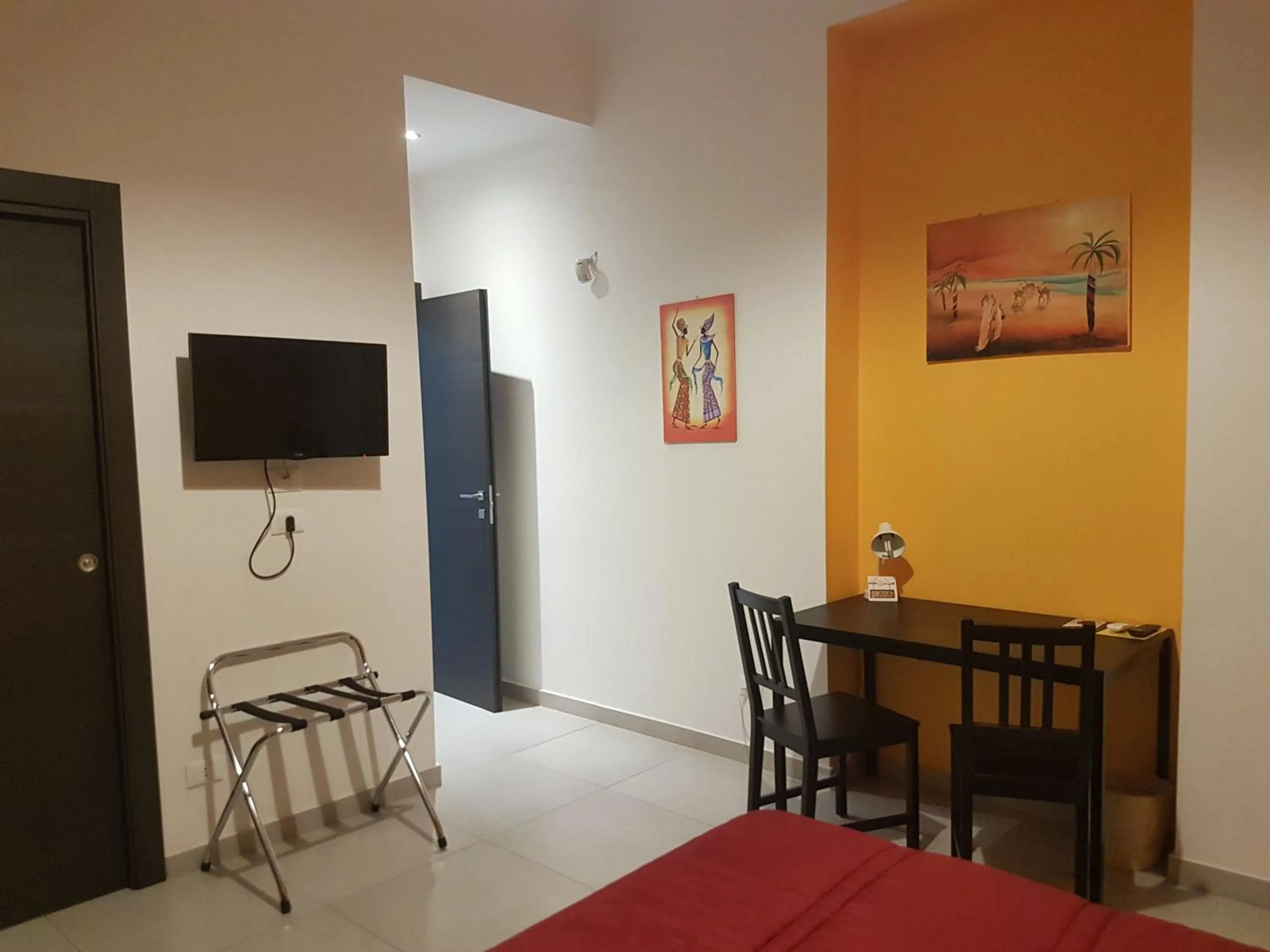 Photo of the whole room in Buonaluna B&B