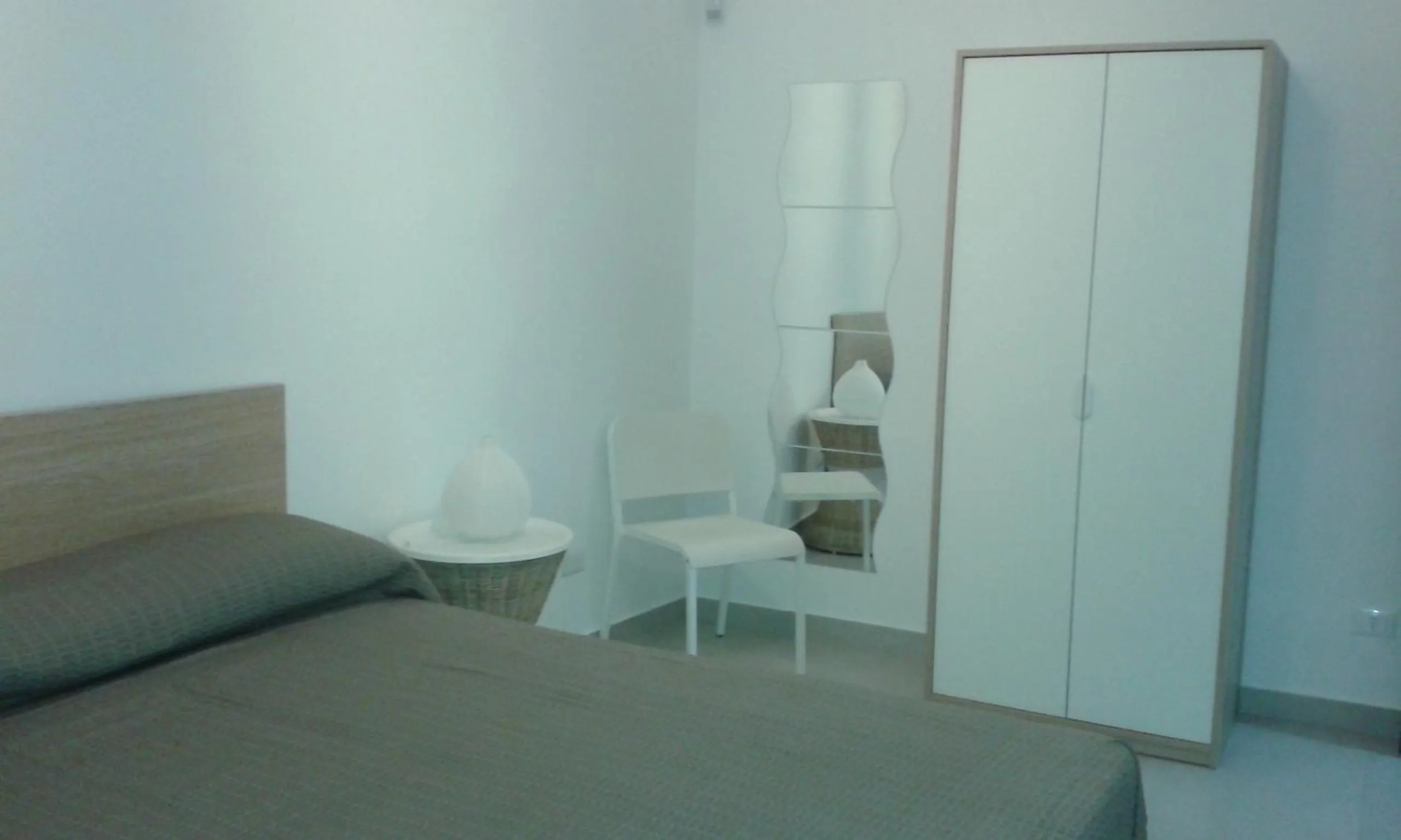 Photo of the whole room, Bed in Buonaluna B&B