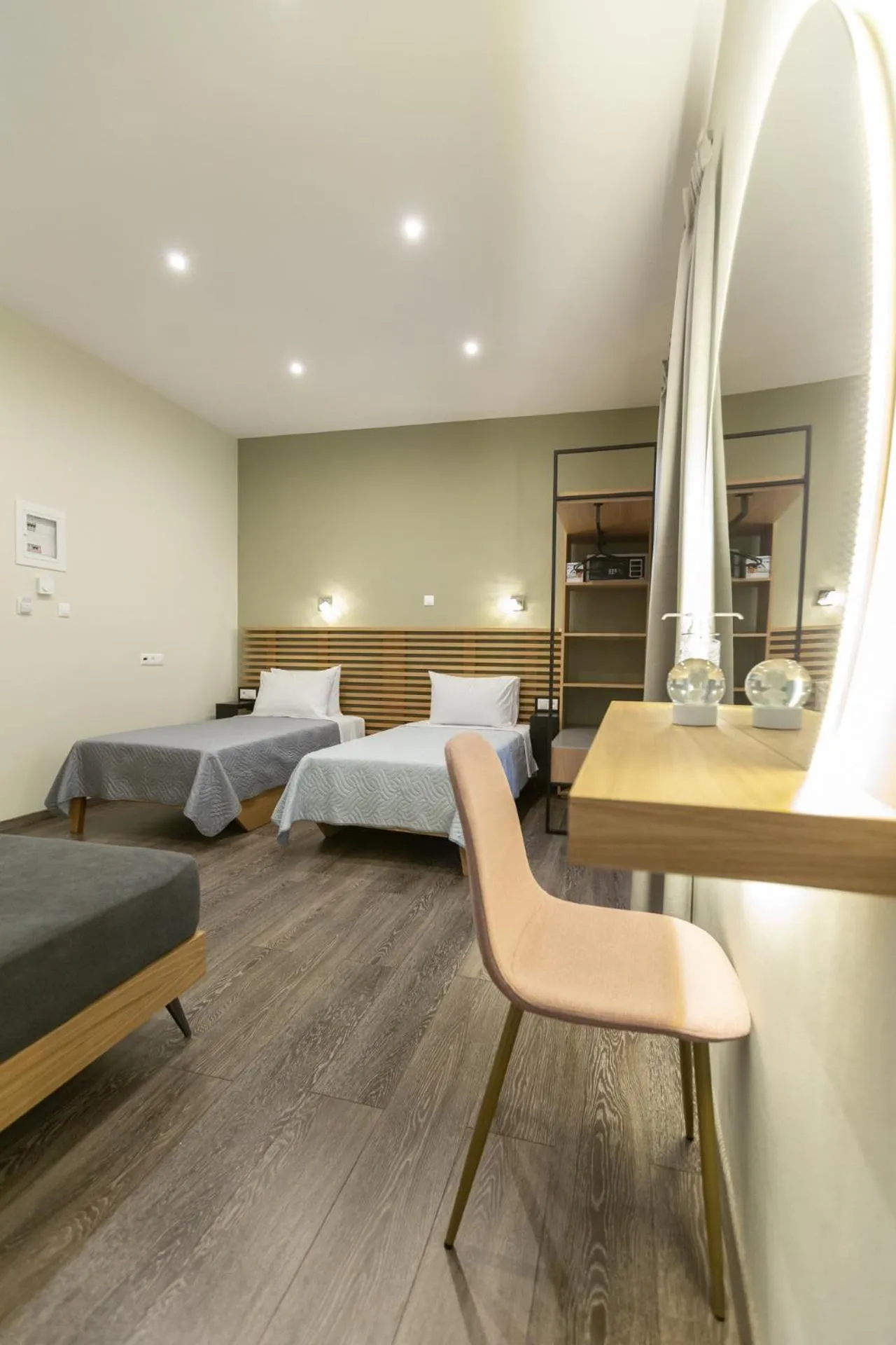 Photo of the whole room, Bed in Pegasus Rooms