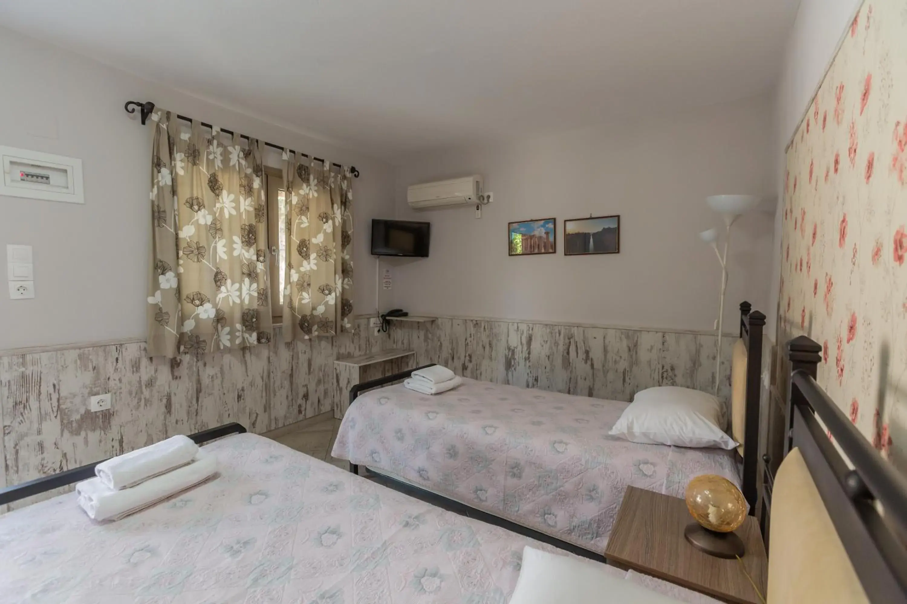 Double or Twin Room with Garden View in Pegasus Rooms Double or Twin Room with Garden View in Pegasus Rooms