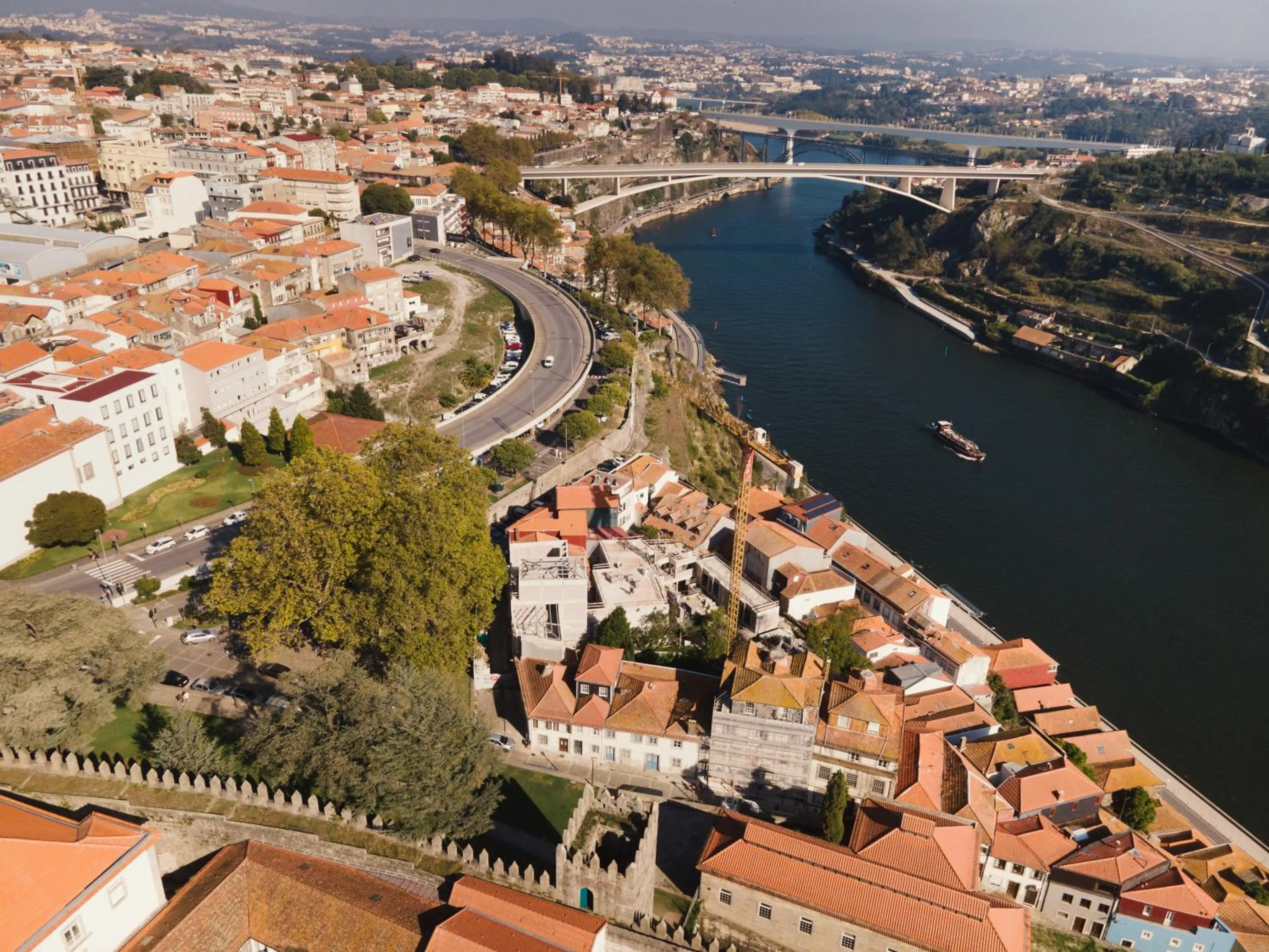 River view in LENSCAPE Coterie