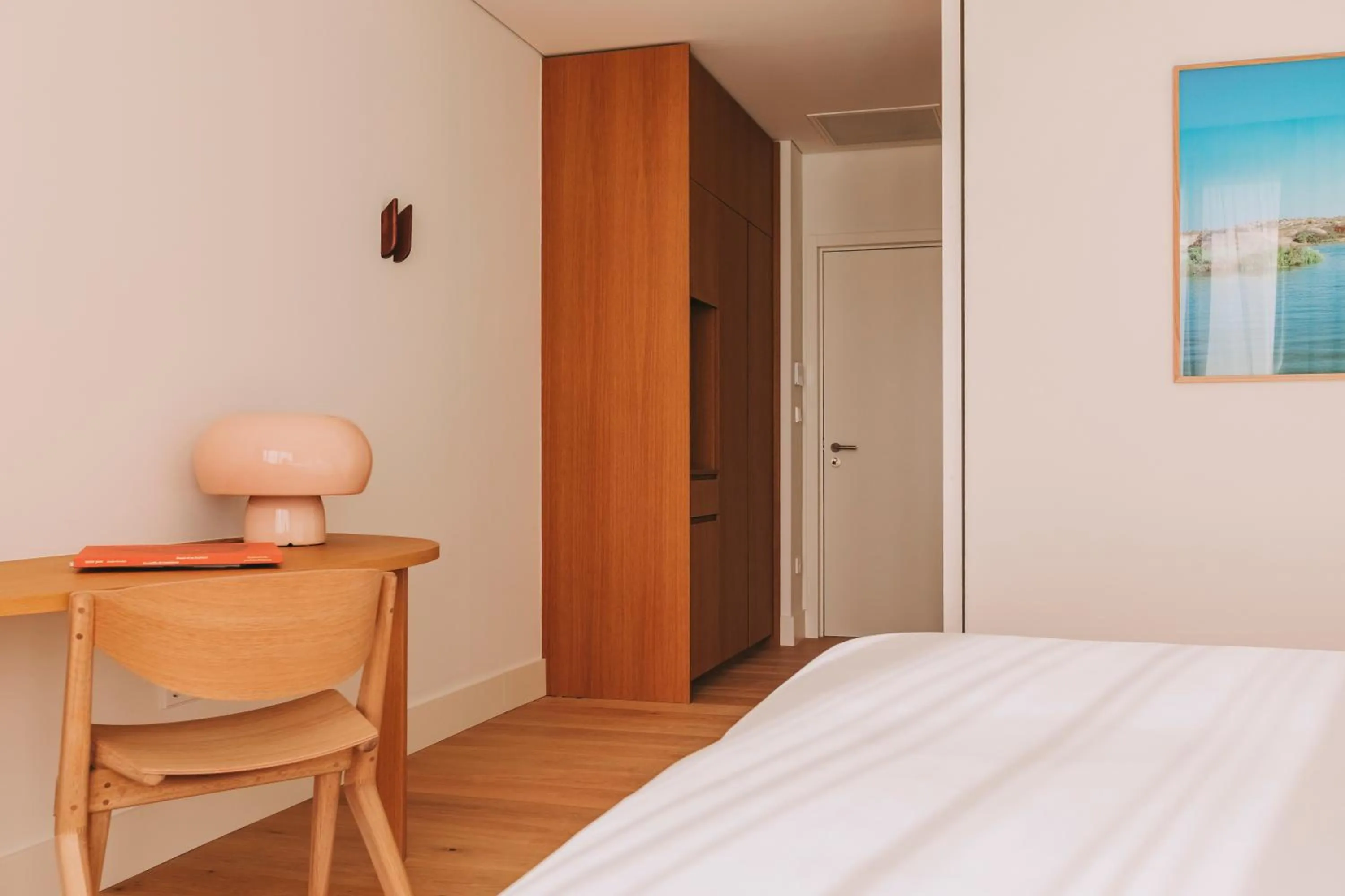 Bedroom, Bed in LENSCAPE Coterie