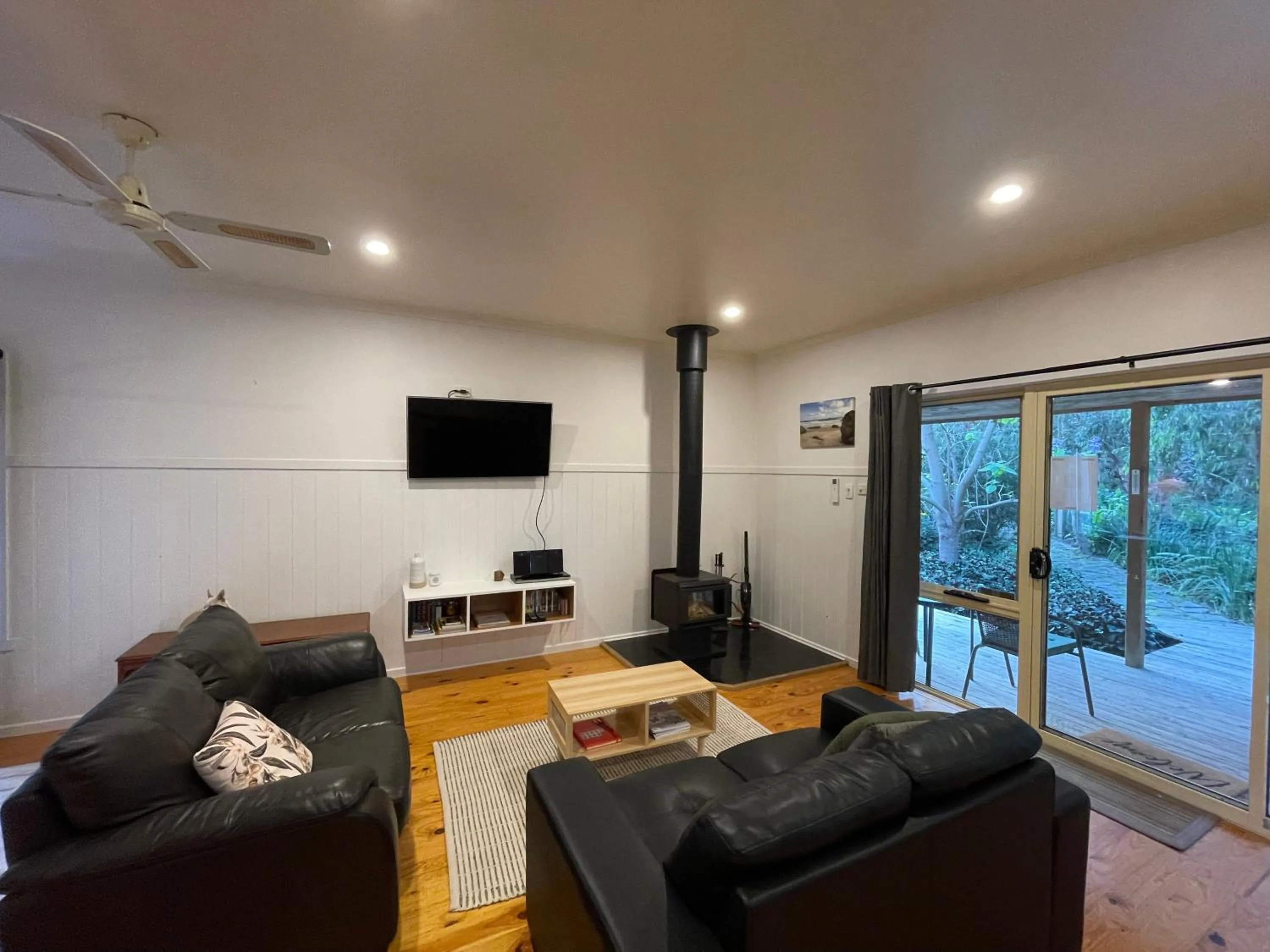 Living room in Tindoona Cottages
