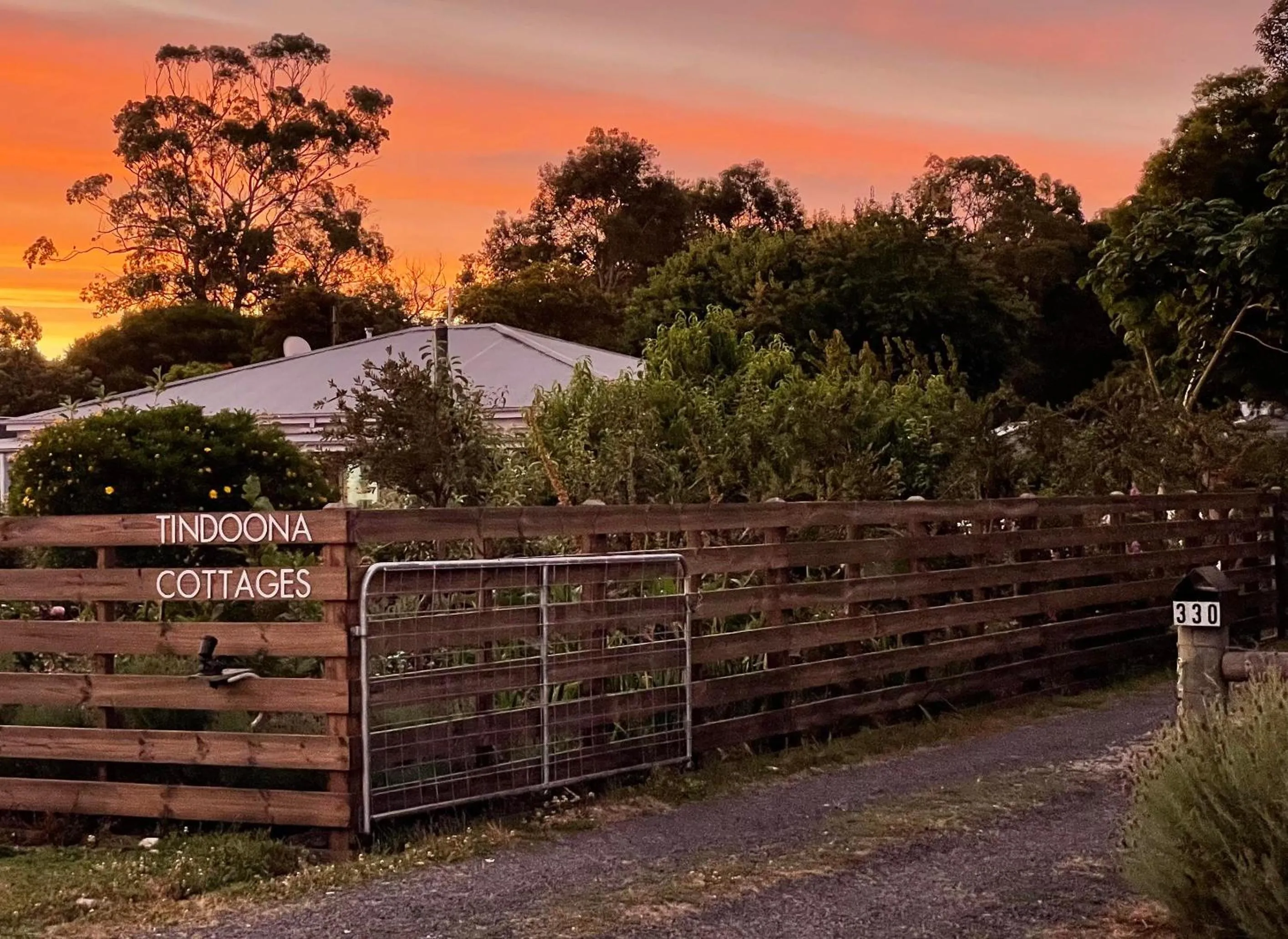 Facade/entrance in Tindoona Cottages