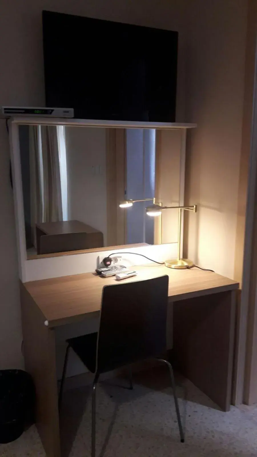 Standard Double Room with Shared Terrace - single occupancy in Estrella Lodging Standard Double Room with Shared Terrace - single occupancy in Estrella Lodging
