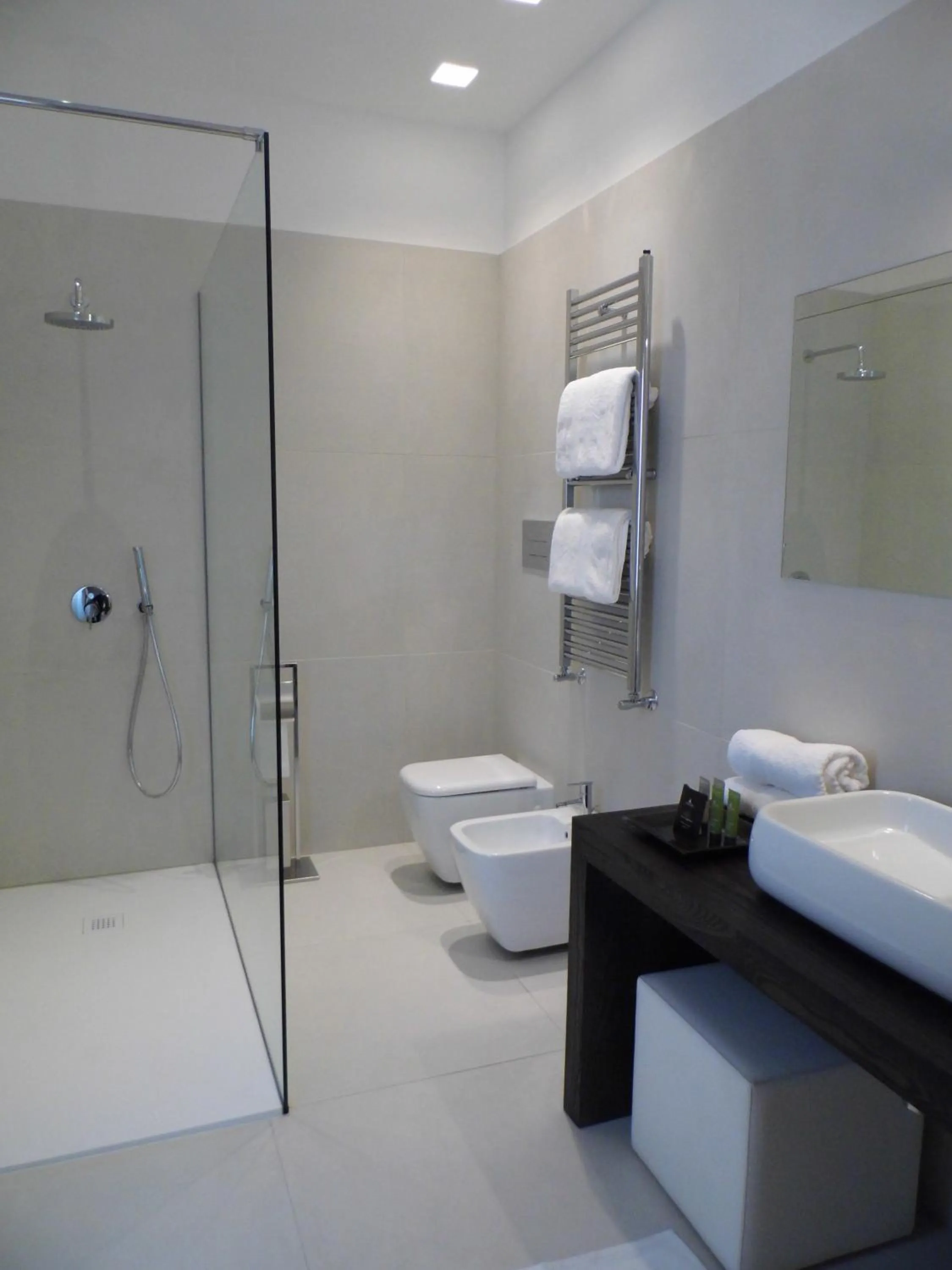 Bathroom in Siracusa Luxury Apartment