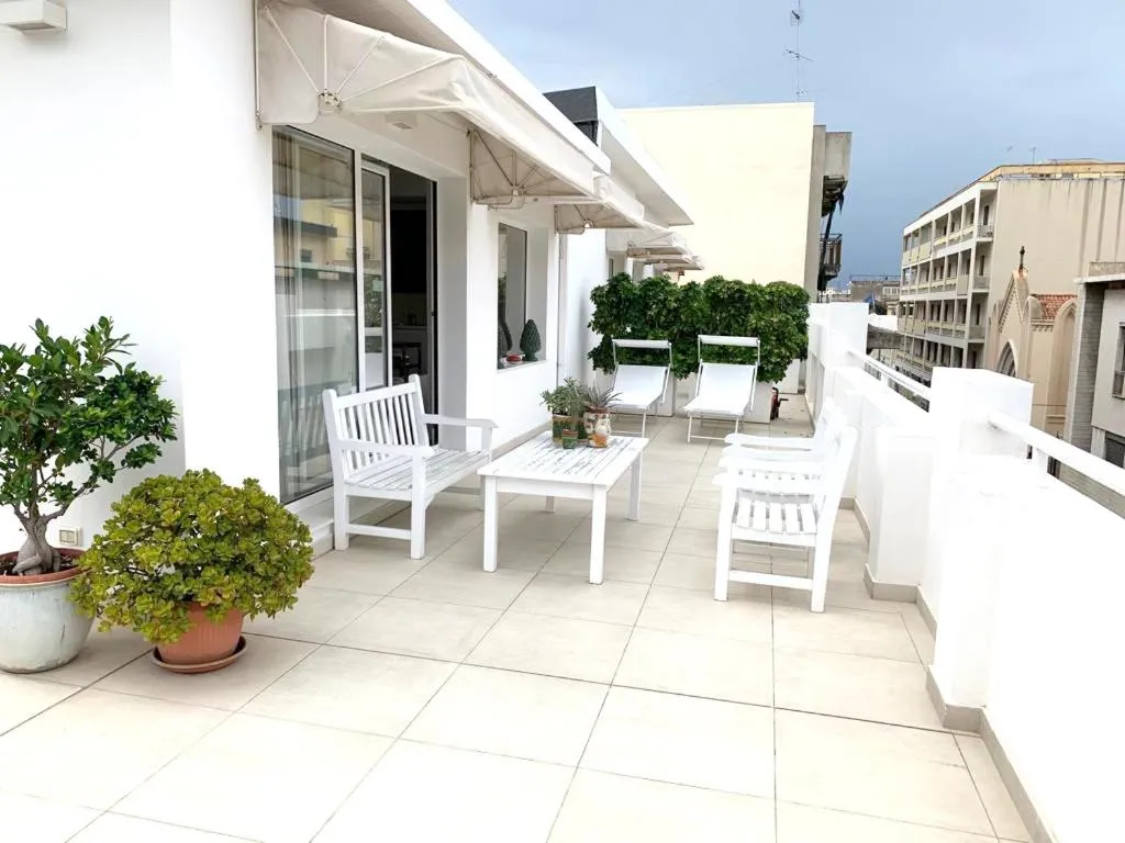 Patio in Siracusa Luxury Apartment