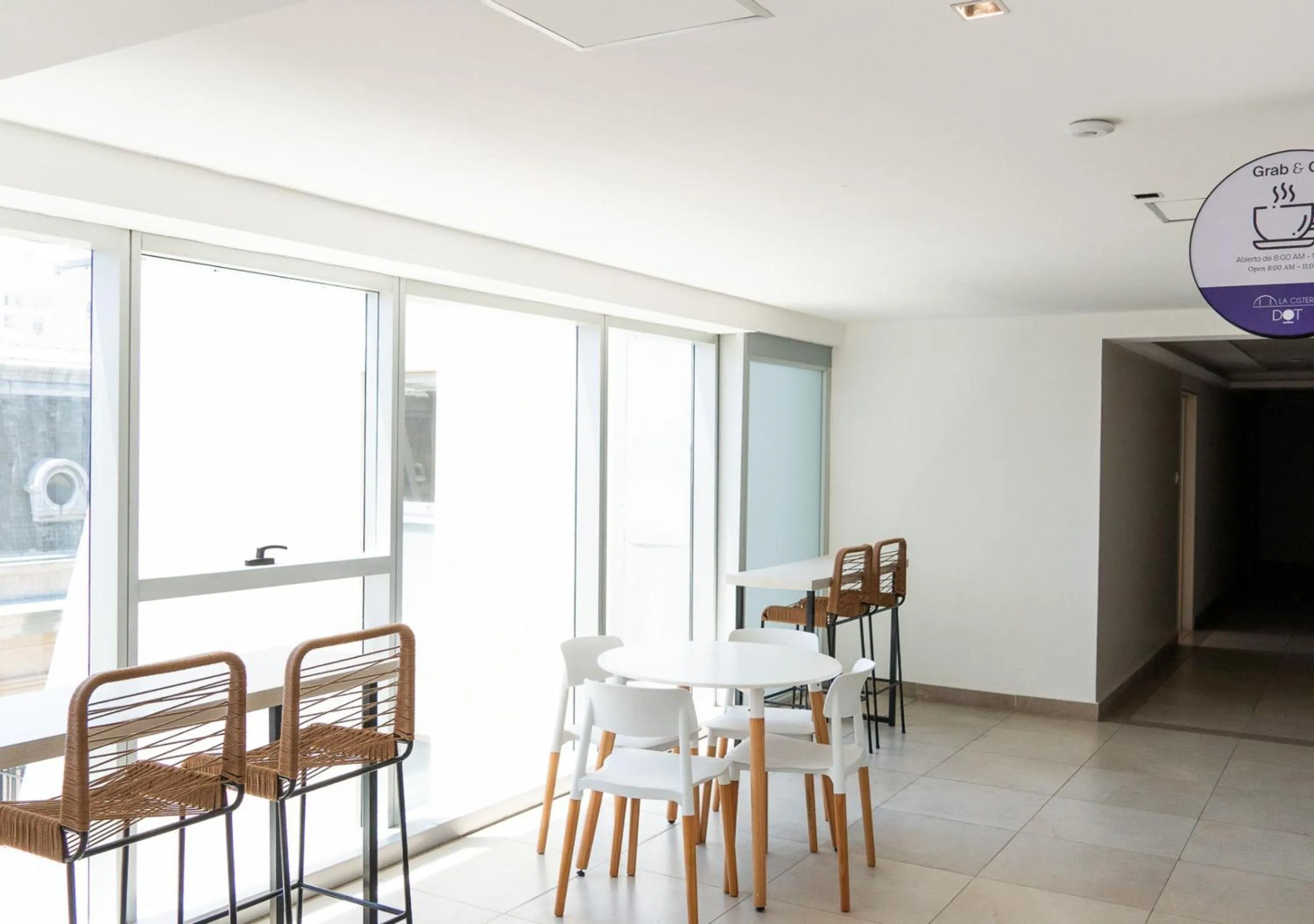 Breakfast in La Cisterna by DOT Suites