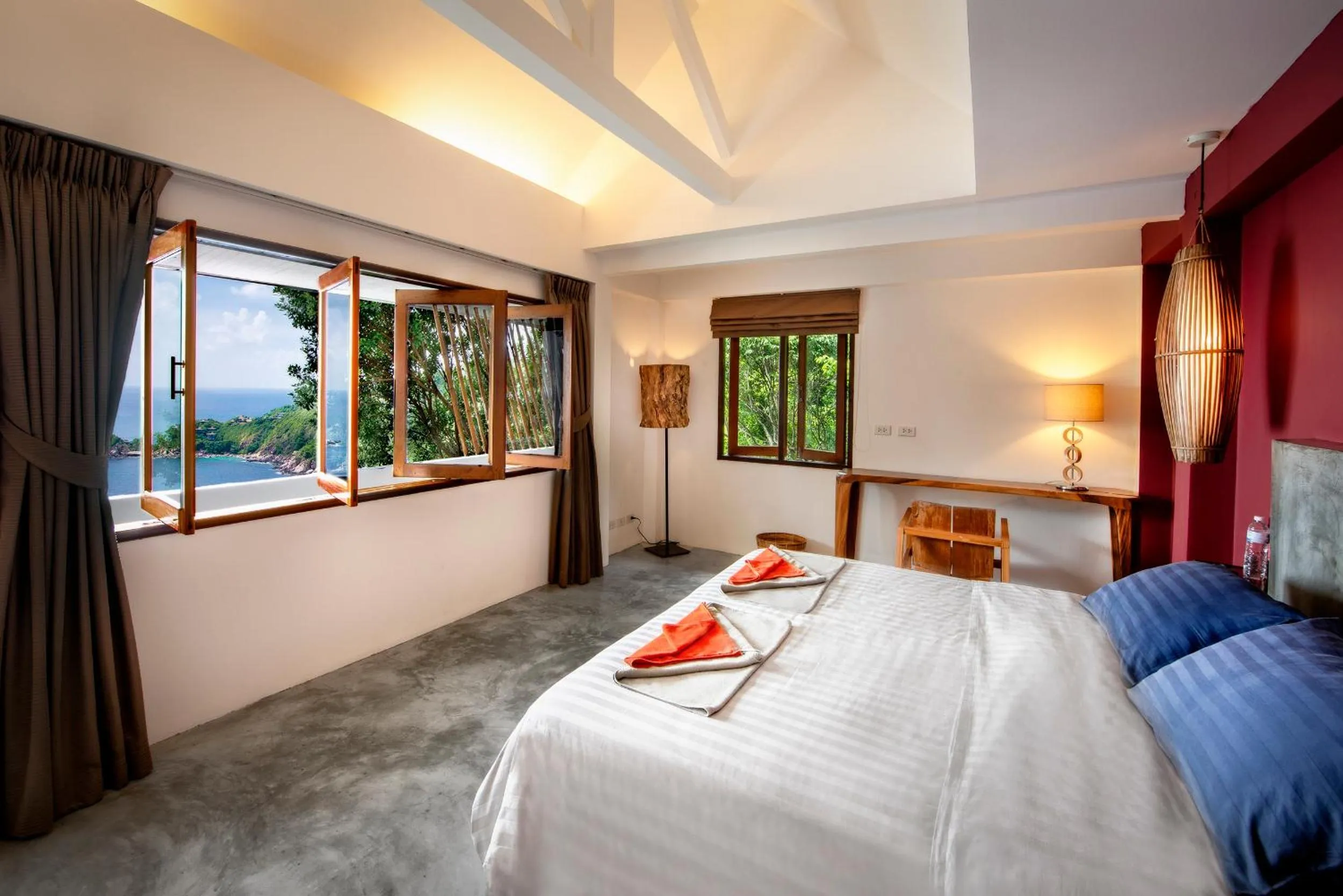 Bedroom, Bed in Philip's Villa