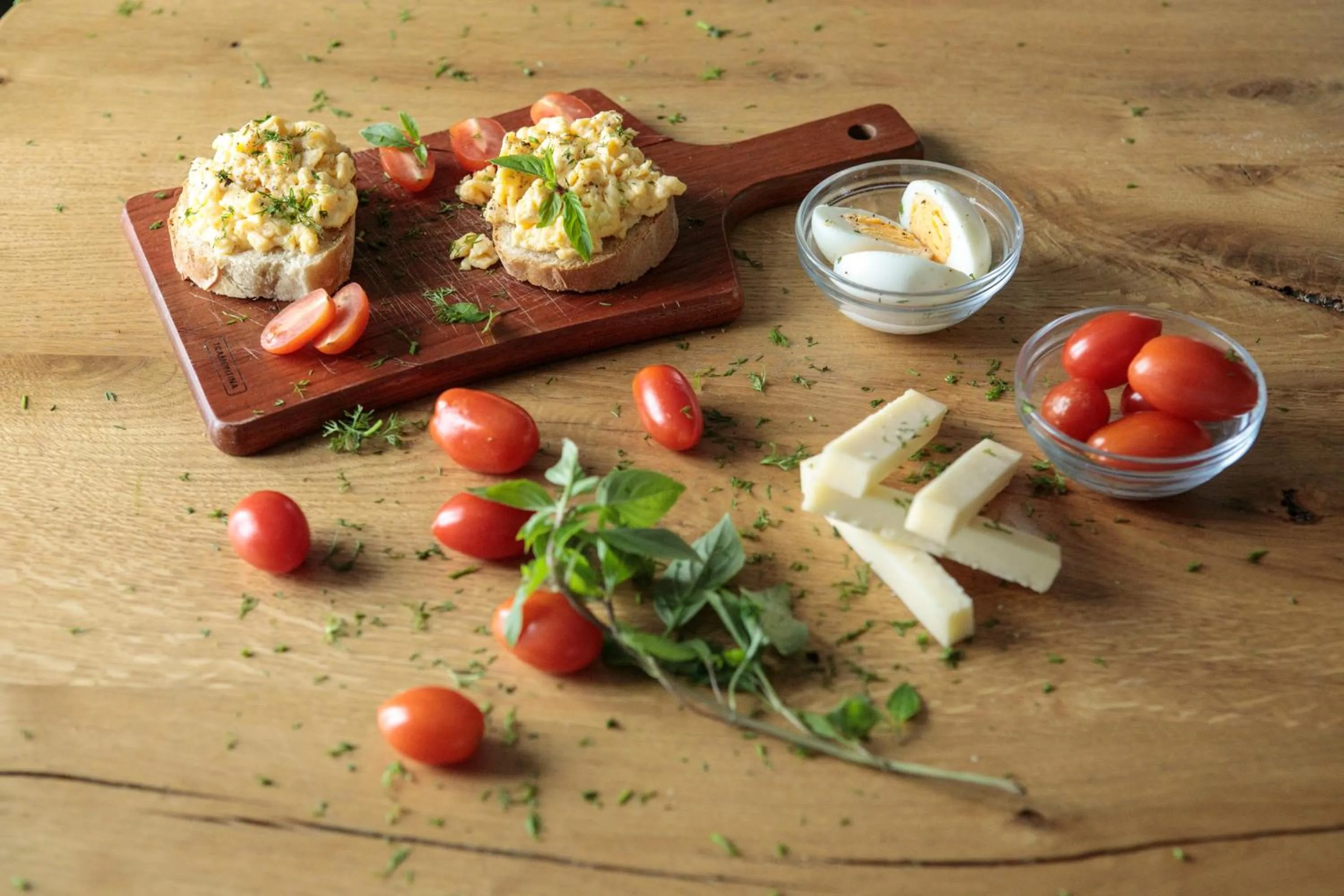 Restaurant/places to eat in Halcyon Suites and Villas Naxos