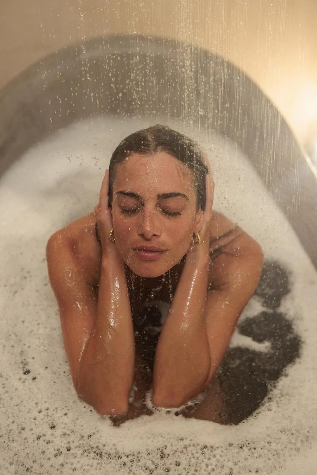 Shower in Halcyon Suites and Villas Naxos