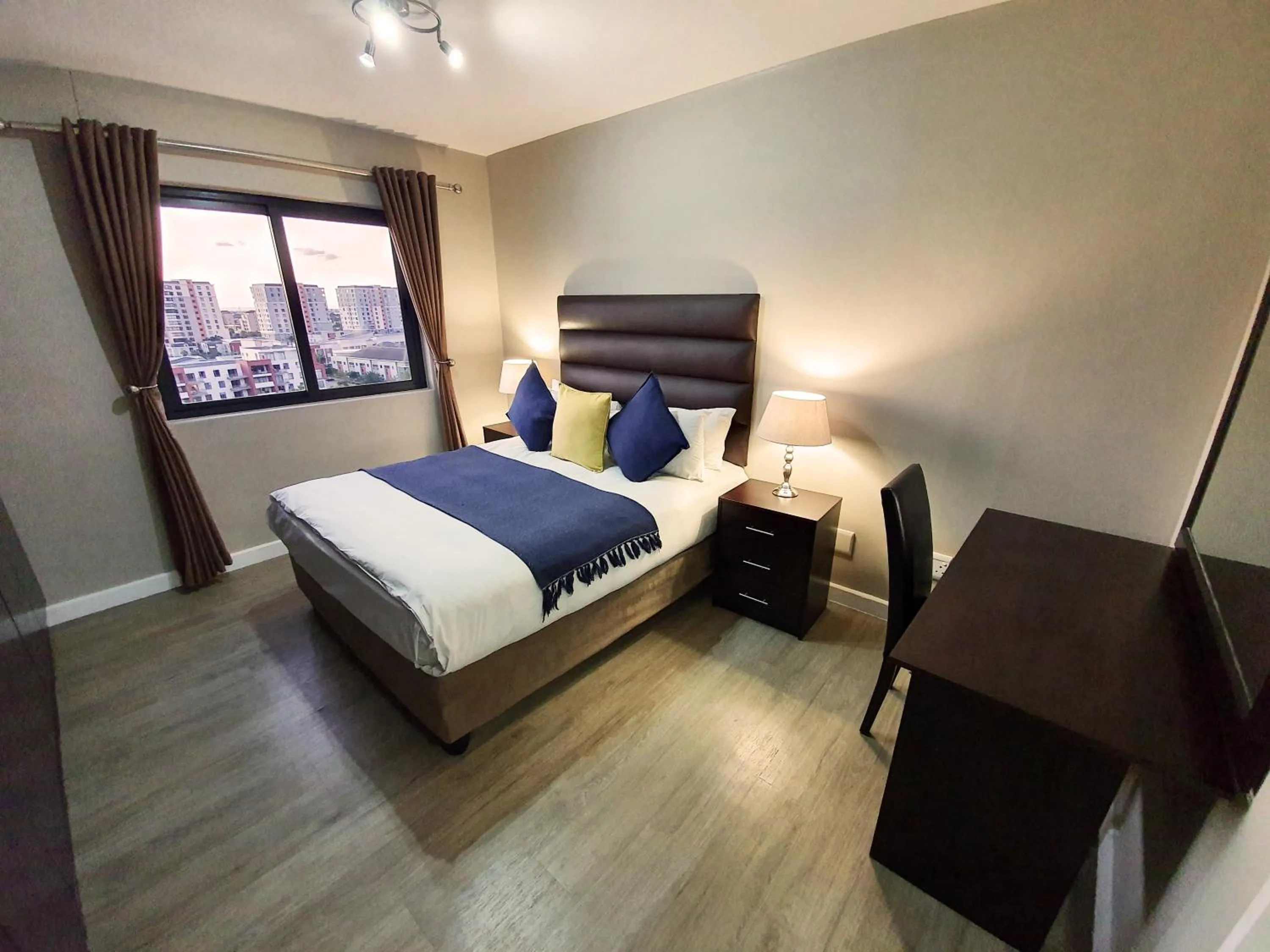 Photo of the whole room, Bed in Knightsbridge Luxury Apartments