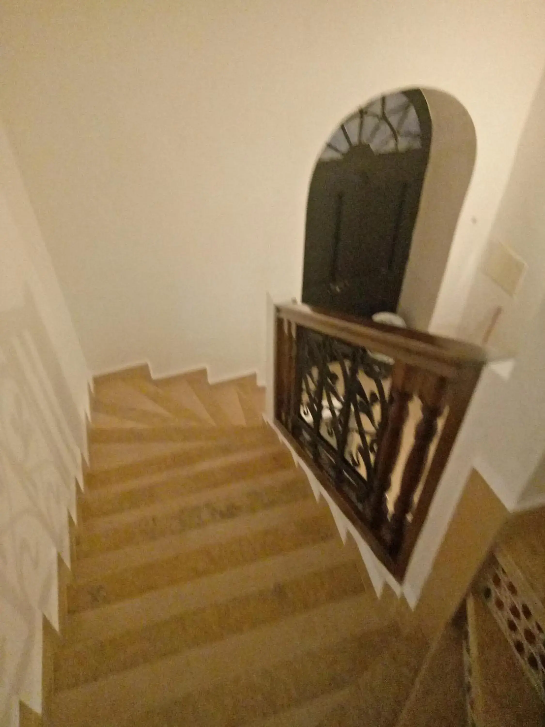 Standard Double Room with Shared Bathroom in Hotel Majestic Standard Double Room with Shared Bathroom in Hotel Majestic