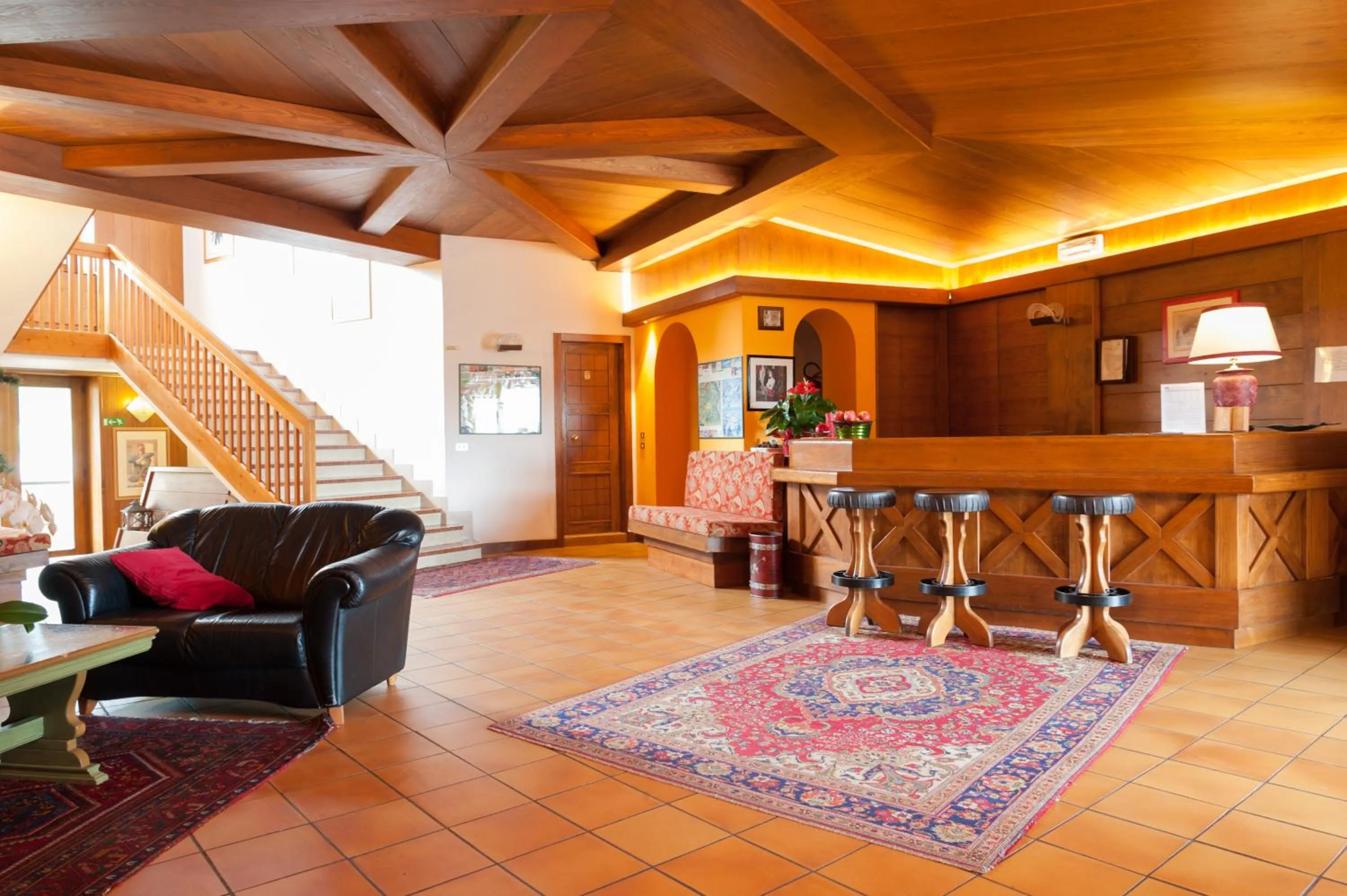 Lounge or bar in Residence Des Alpes