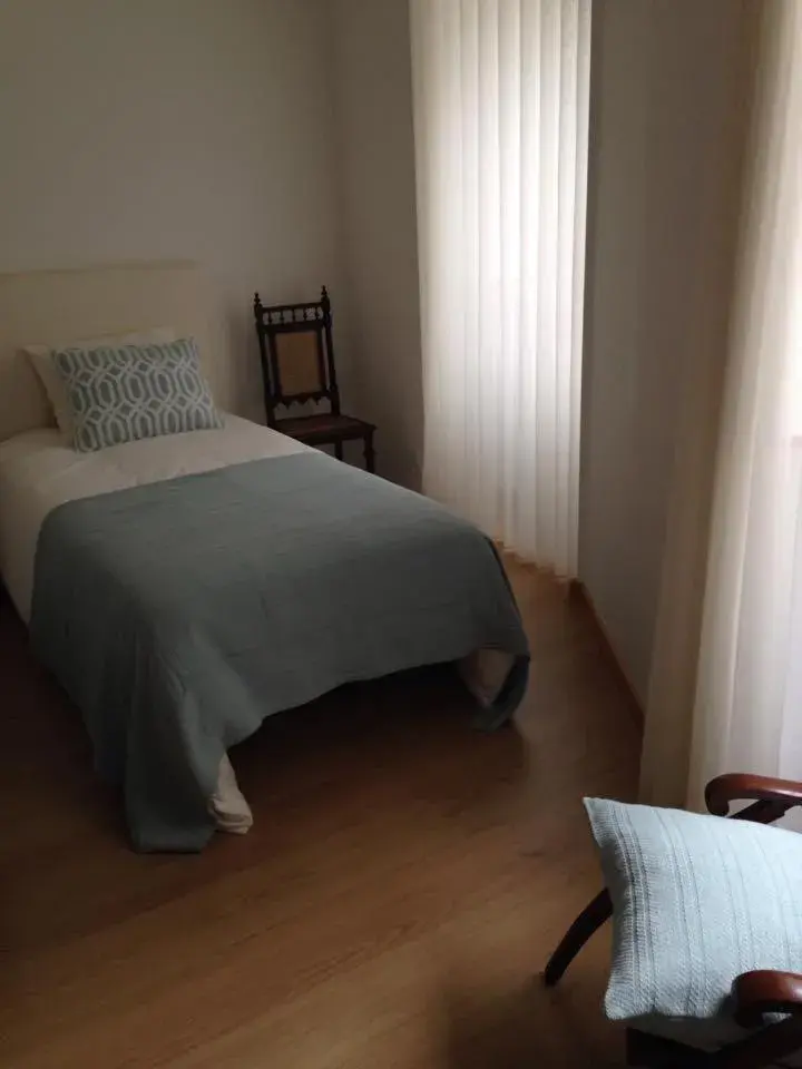 Twin Room with Private Bathroom in Terraço da Vila Twin Room with Private Bathroom in Terraço da Vila