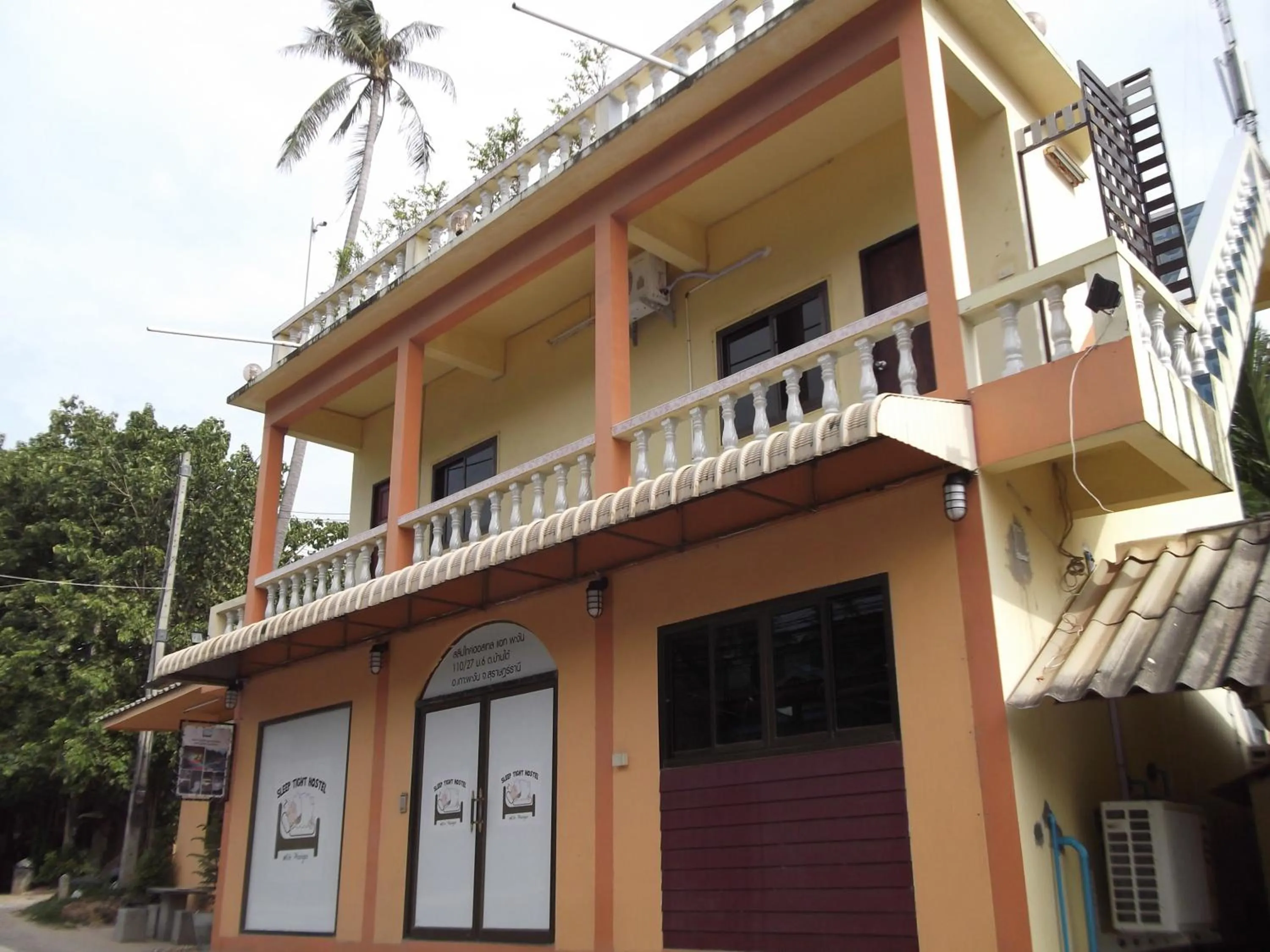 Property building in Sleep Tight Hostel at Koh Phangan