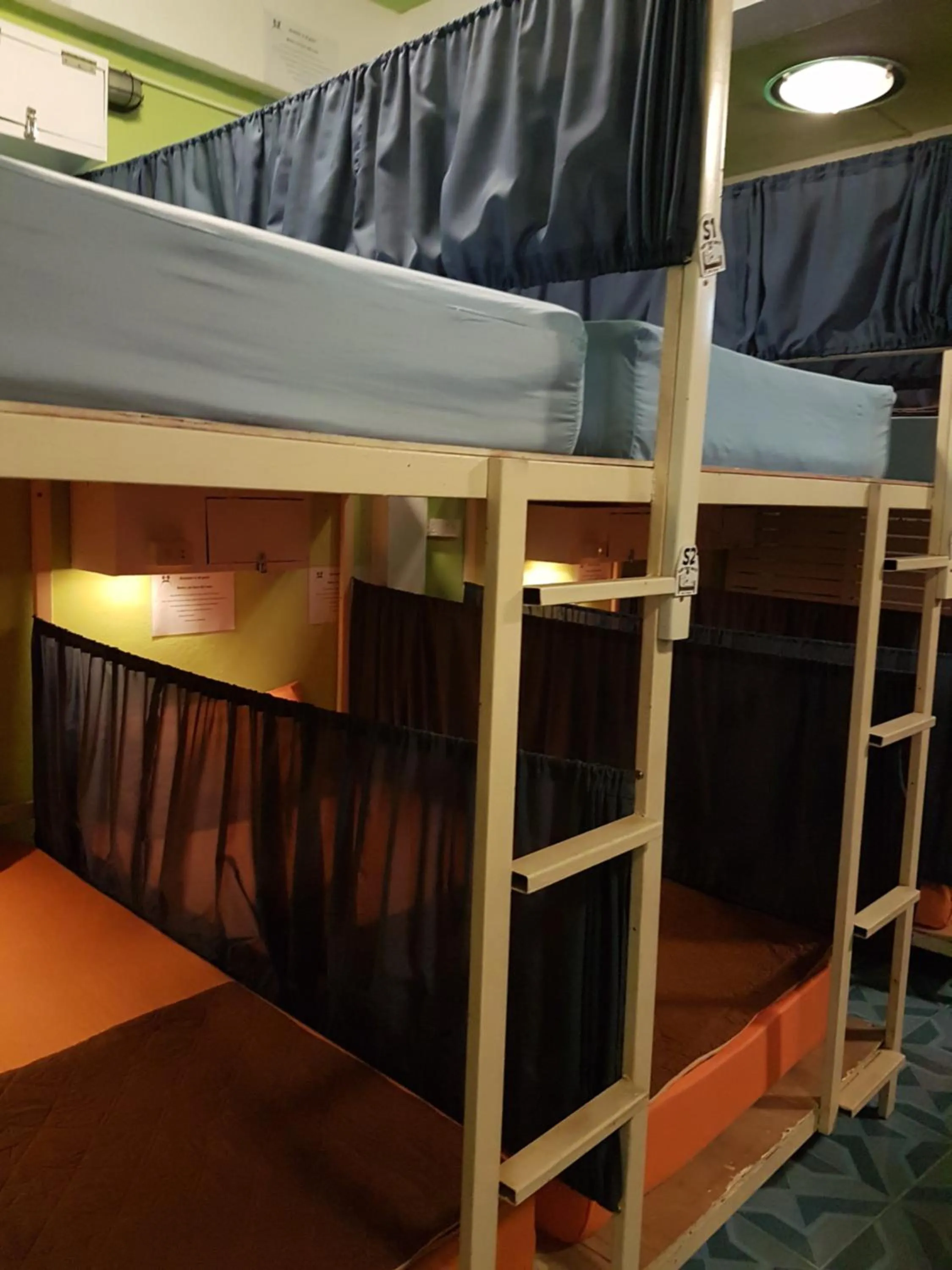 Bed in Sleep Tight Hostel at Koh Phangan