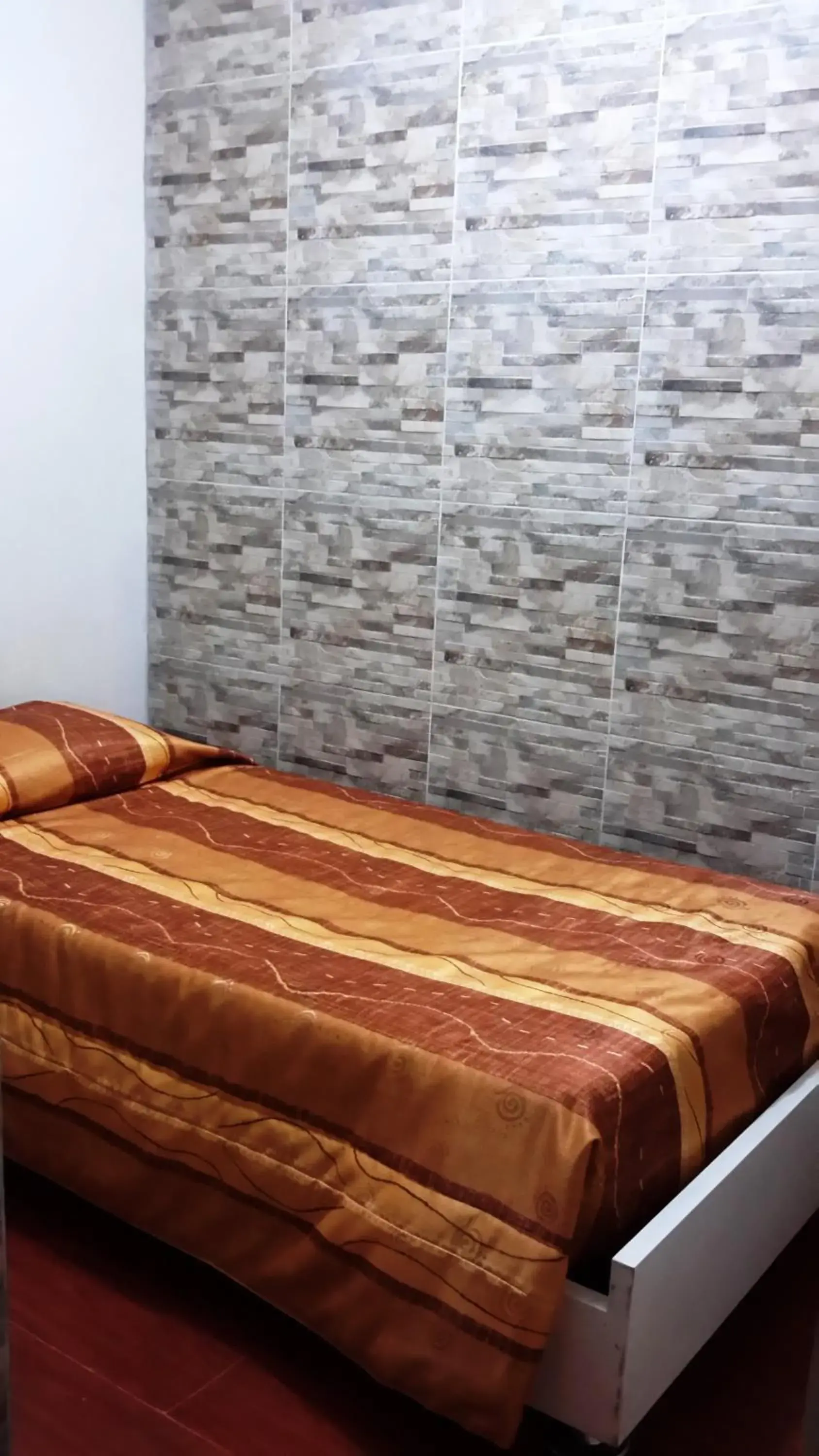 Standard Single Room with Shared Bathroom in Hotel Pradera Verde Inn Standard Single Room with Shared Bathroom in Hotel Pradera Verde Inn