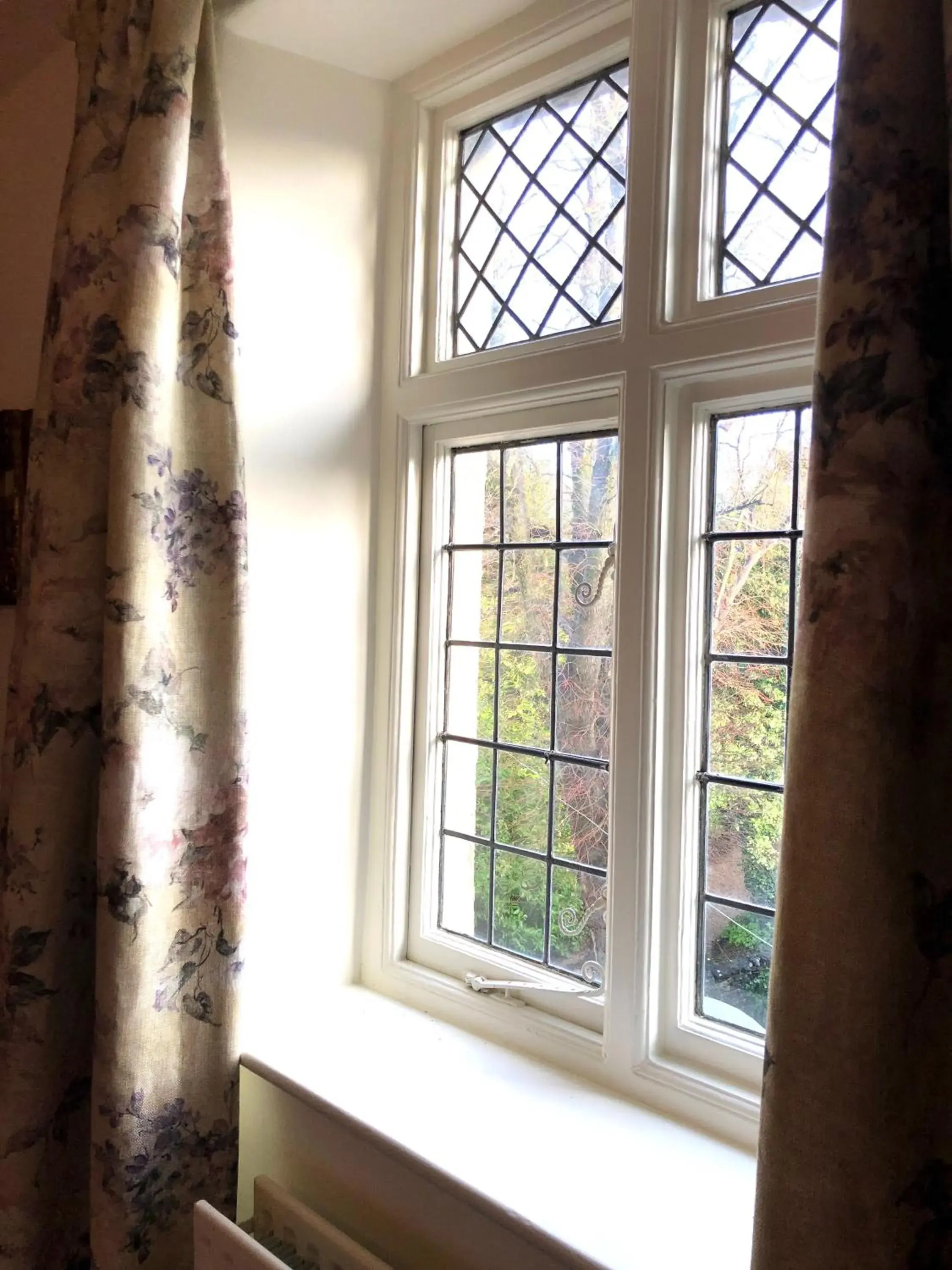 Large Double or Twin Room in The Wheatsheaf at Beetham Large Double or Twin Room in The Wheatsheaf at Beetham