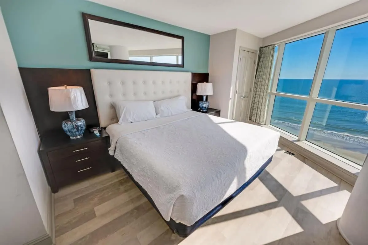 Oceanfront Paradise Breathtaking Oceans One Resort