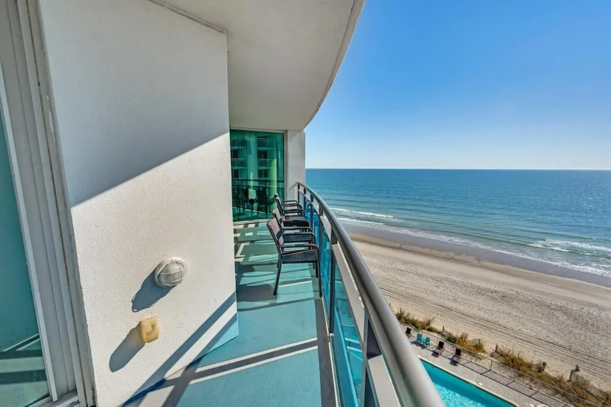Oceanfront Paradise Breathtaking Oceans One Resort