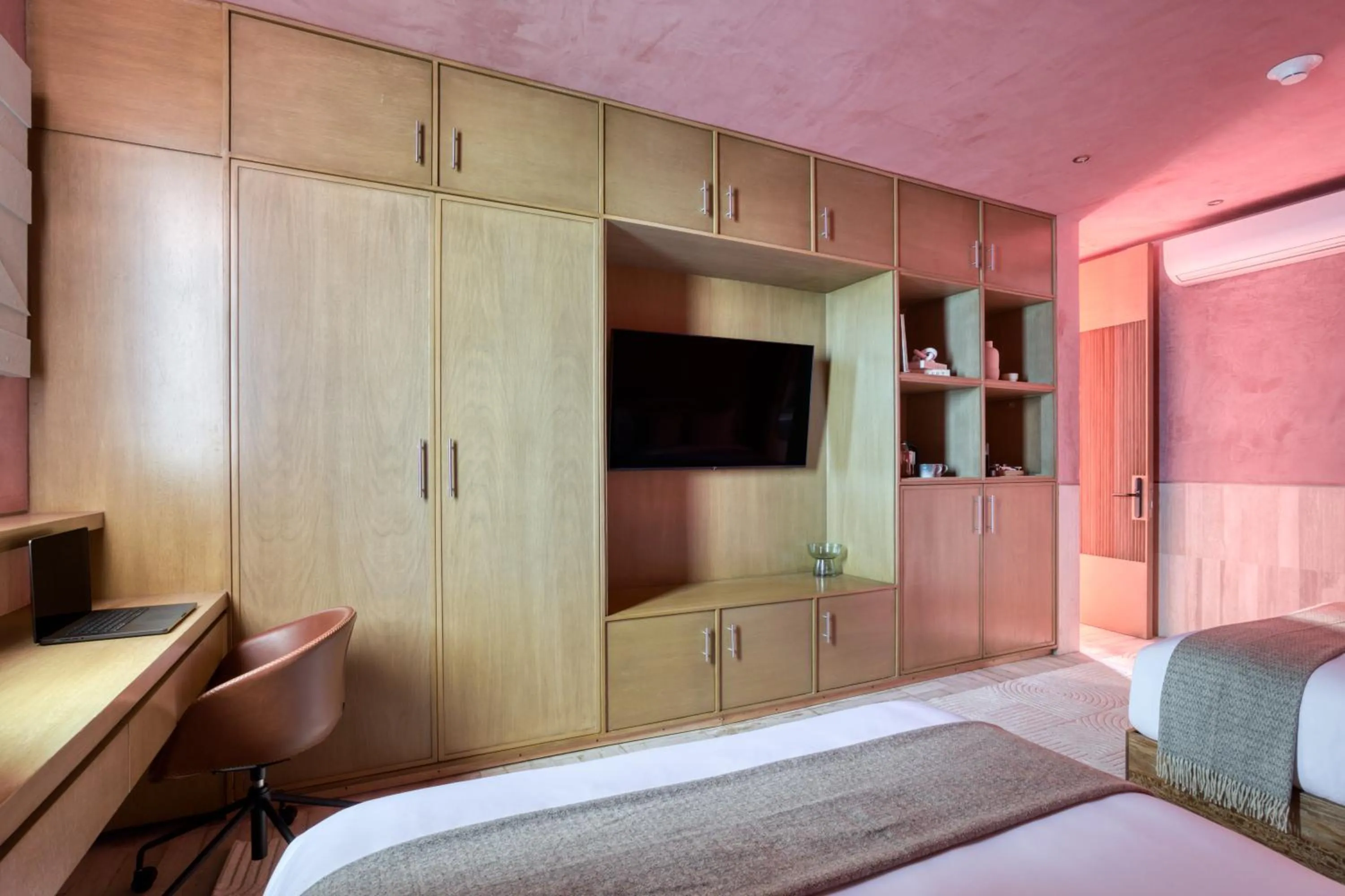 Bed in Laiva Hotel San Jose by Tasman