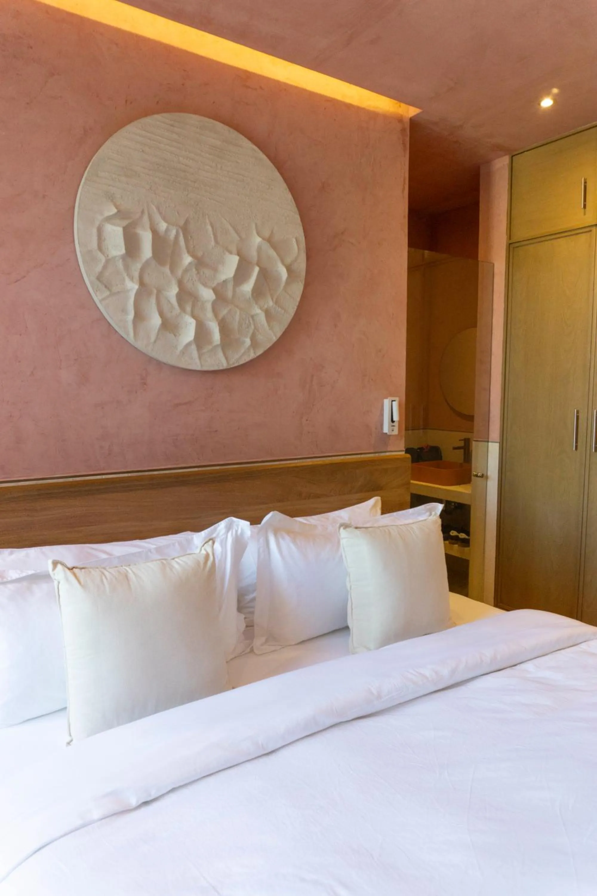 Bed in Laiva Hotel San Jose by Tasman