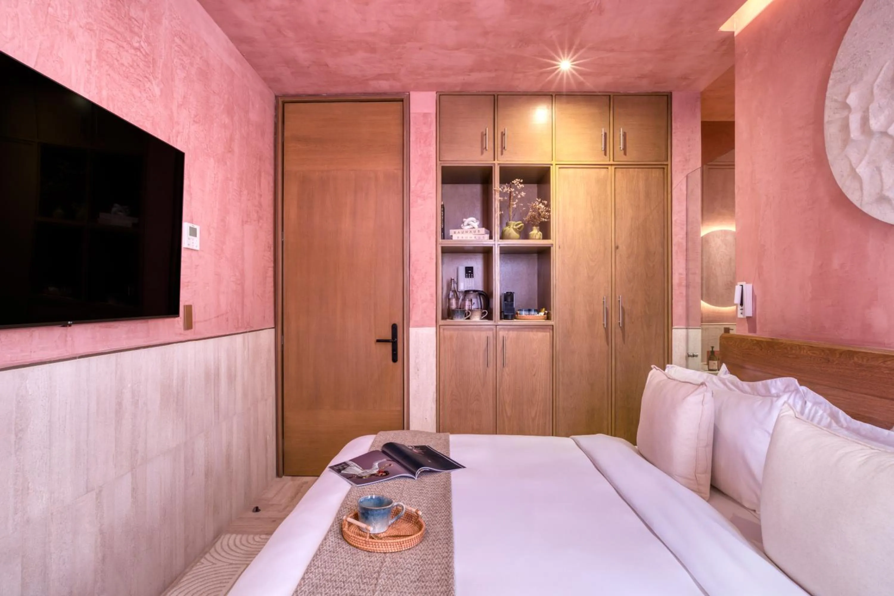 Bed in Laiva Hotel San Jose by Tasman