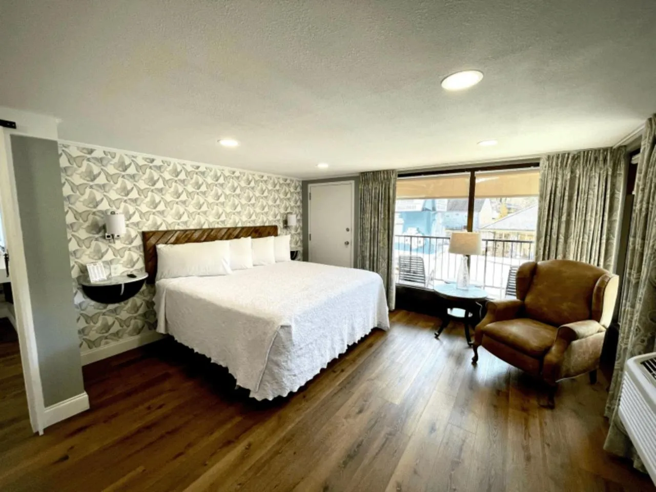 Bedroom, Bed in The Gillette