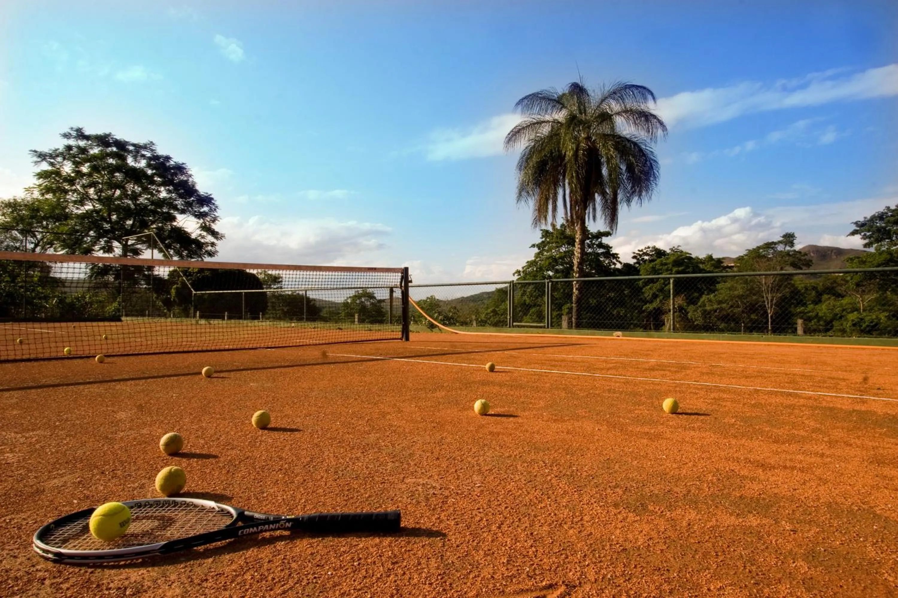 Tennis court in Rancho Cipo Pousada