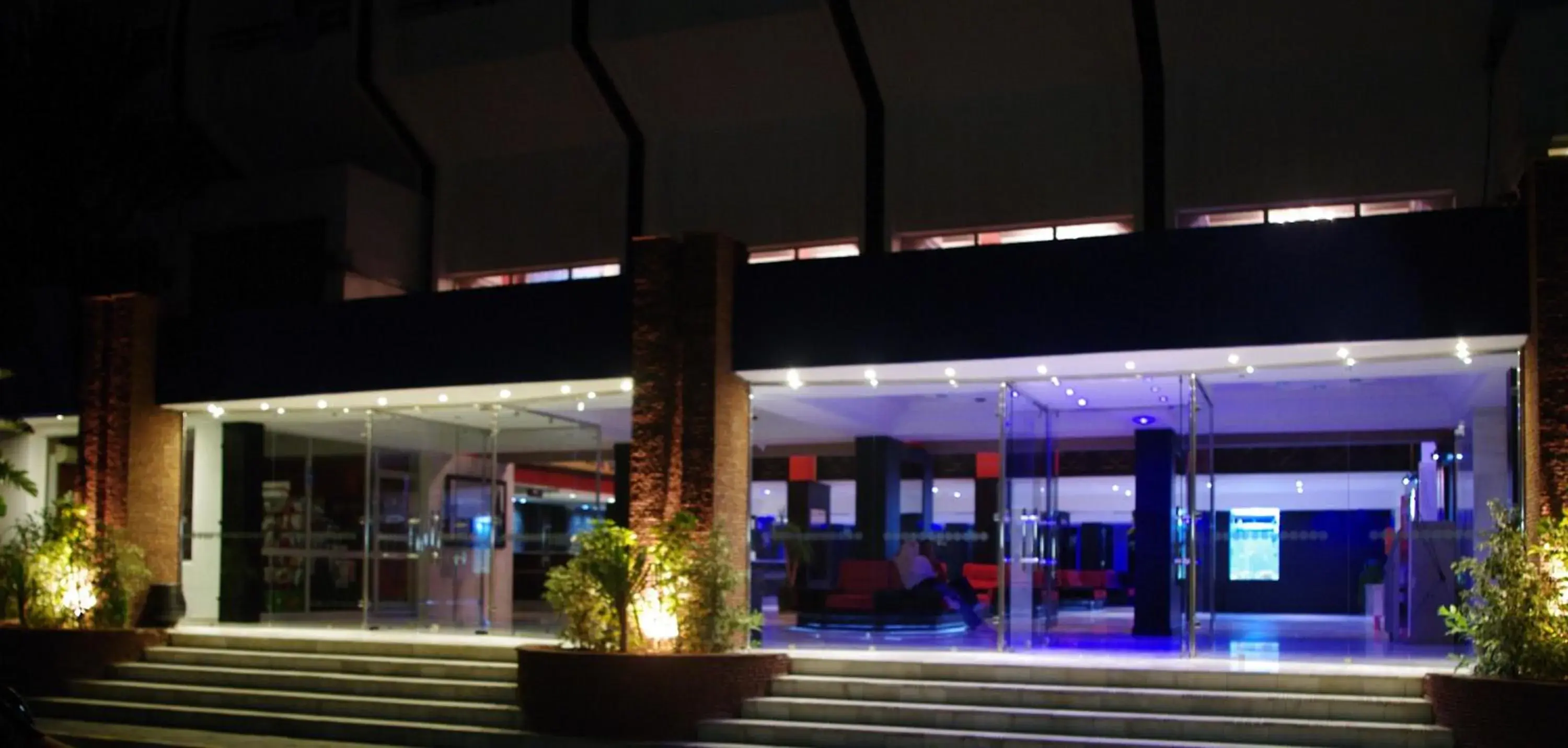 Facade/entrance in Anezi Apartments Facade/entrance in Anezi Apartments