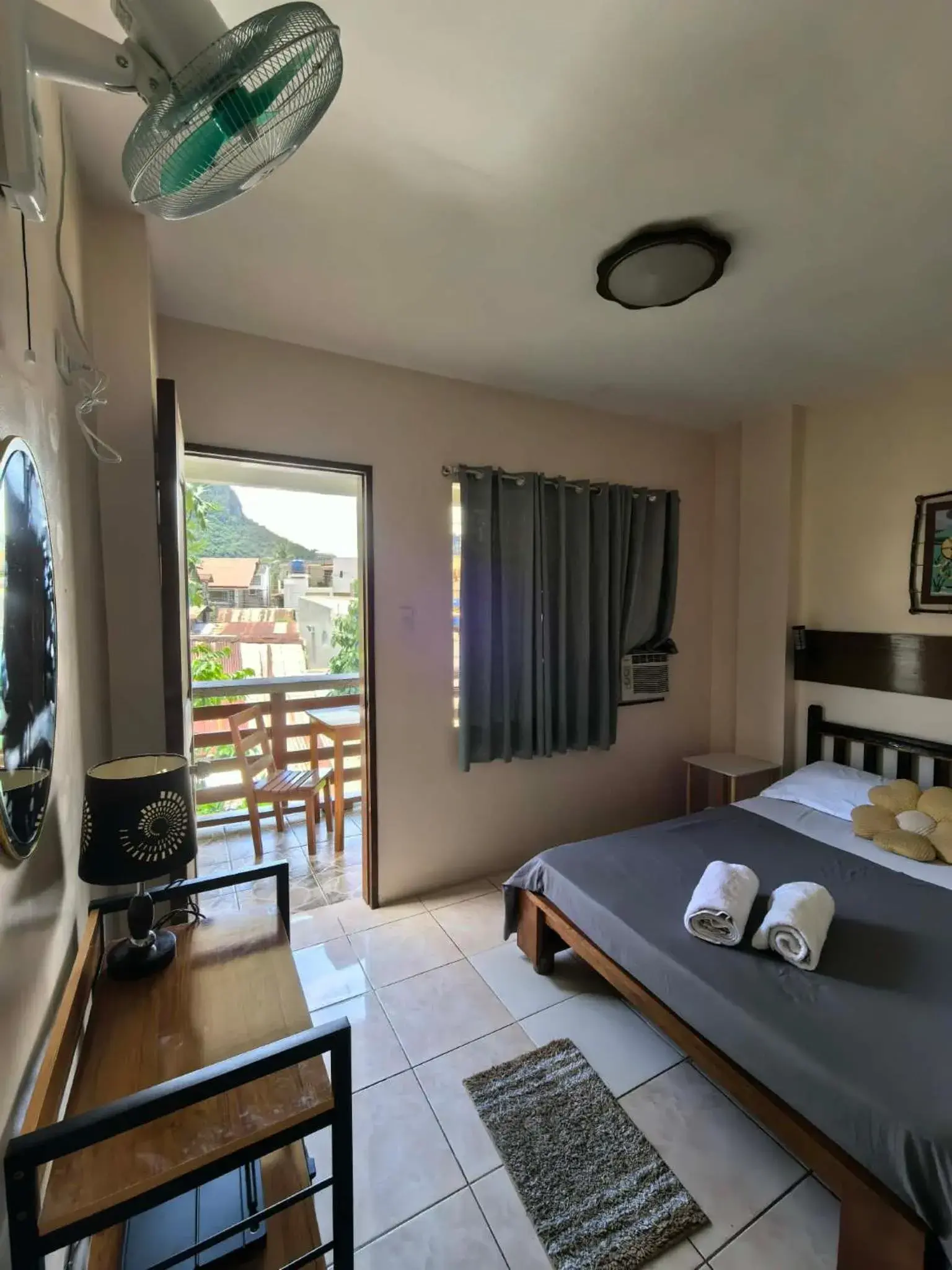Double Room with Terrace in SILVERISE Pension Double Room with Terrace in SILVERISE Pension