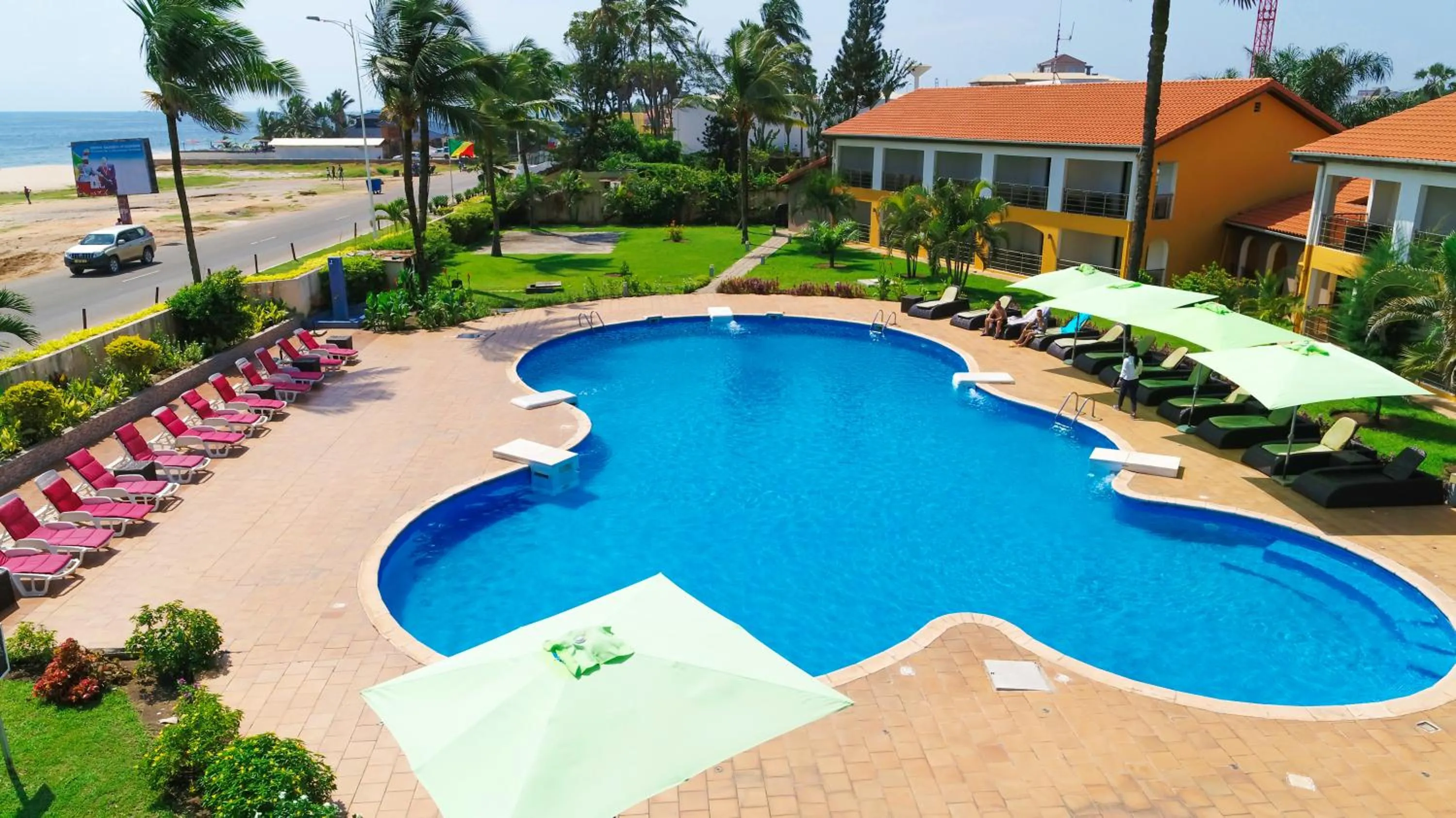 Day in Hotel Palm Beach