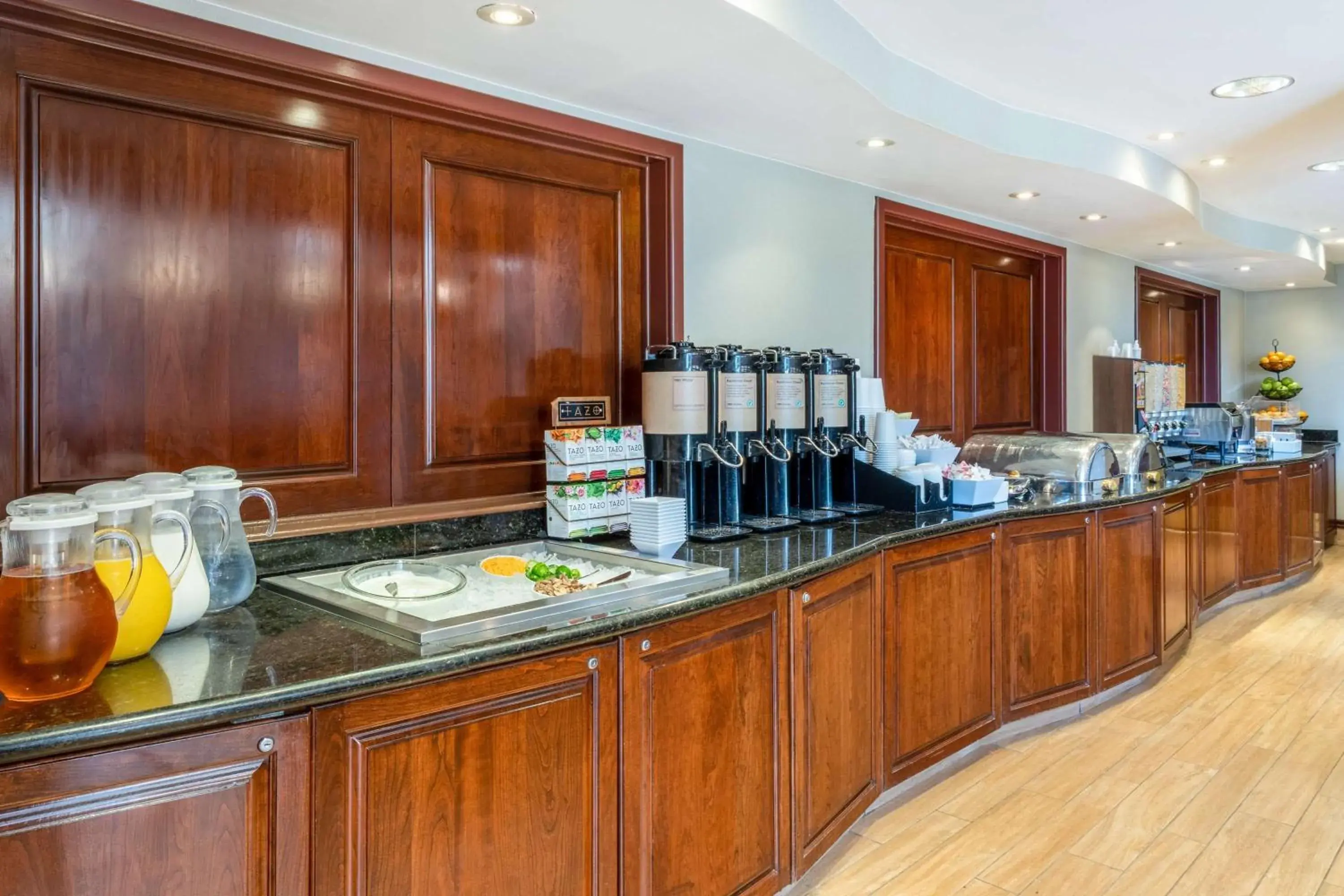 Breakfast in Hyatt House Parsippany East Breakfast in Hyatt House Parsippany East