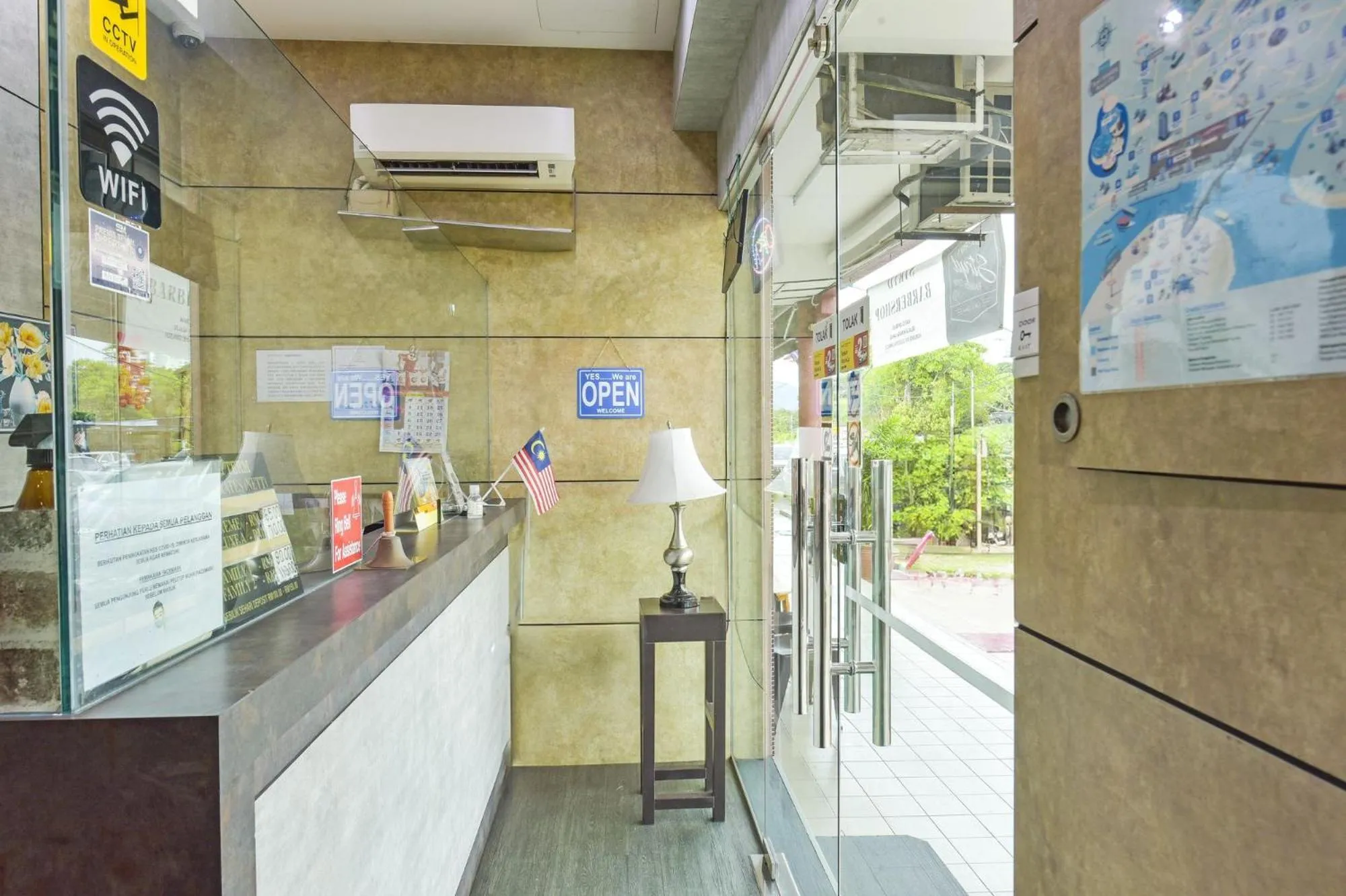 Lobby or reception in Hotel Jalan Bukit Ubi Formerly Bumimas