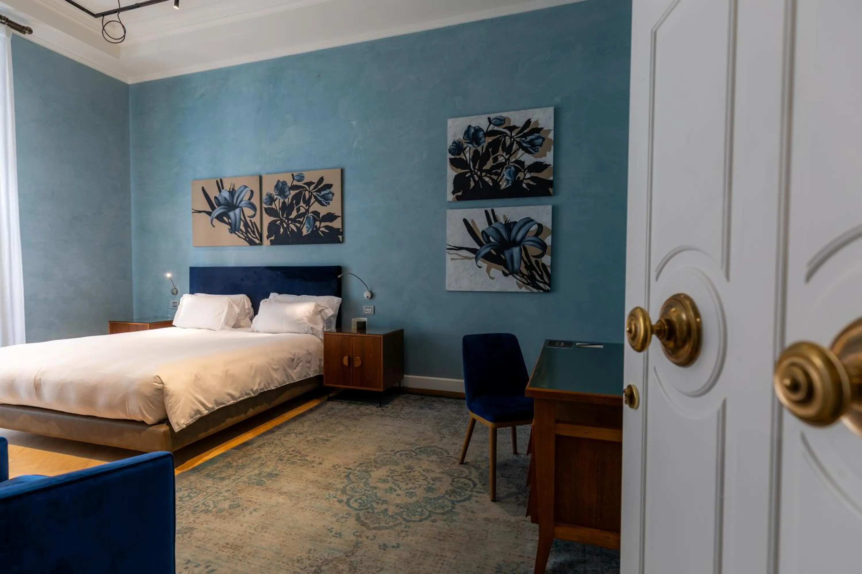 Bedroom, Bed in Galleria Vik Milano - Townhouse Galleria - Small Luxury Hotels of the World