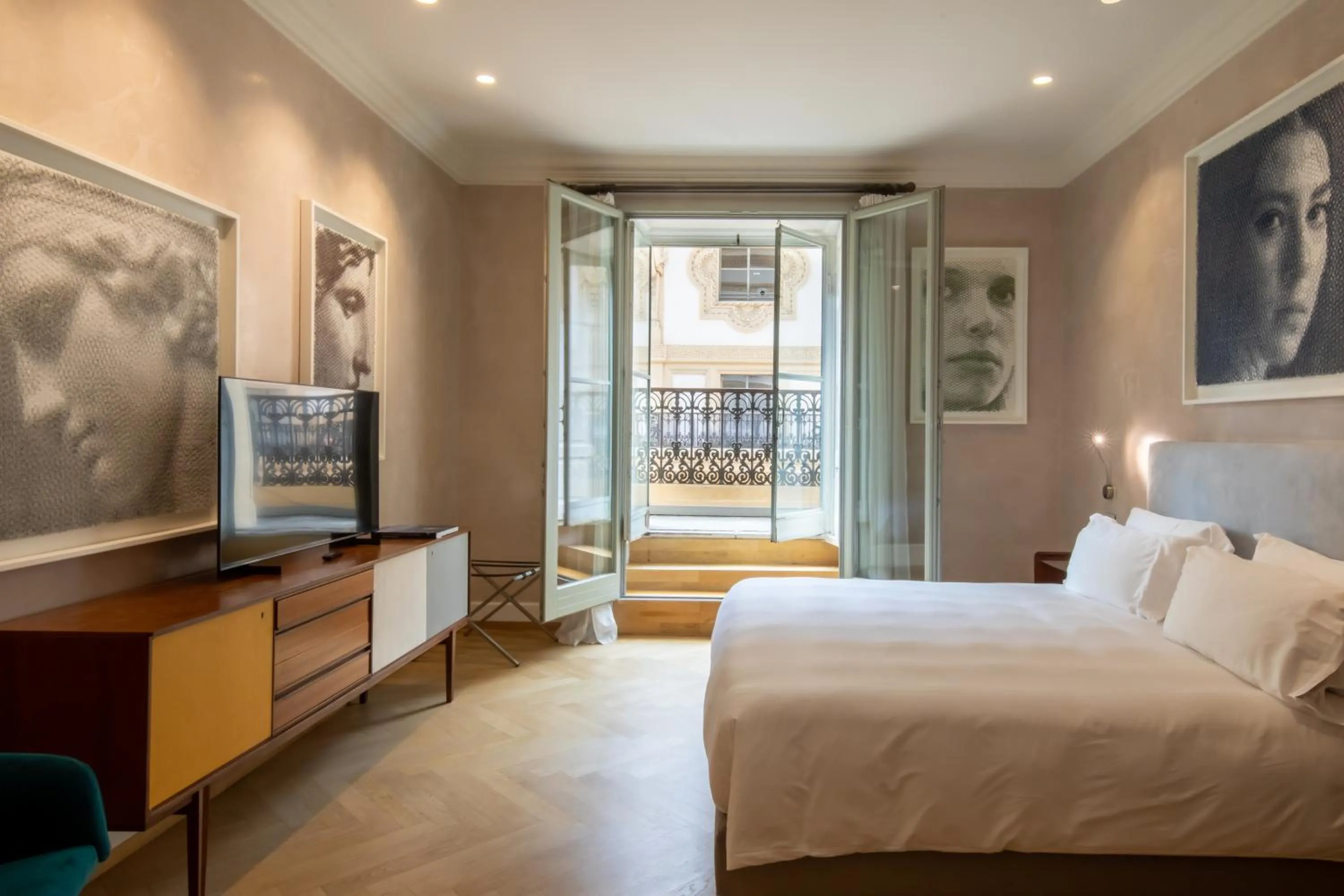 Bedroom, Bed in Galleria Vik Milano - Townhouse Galleria - Small Luxury Hotels of the World