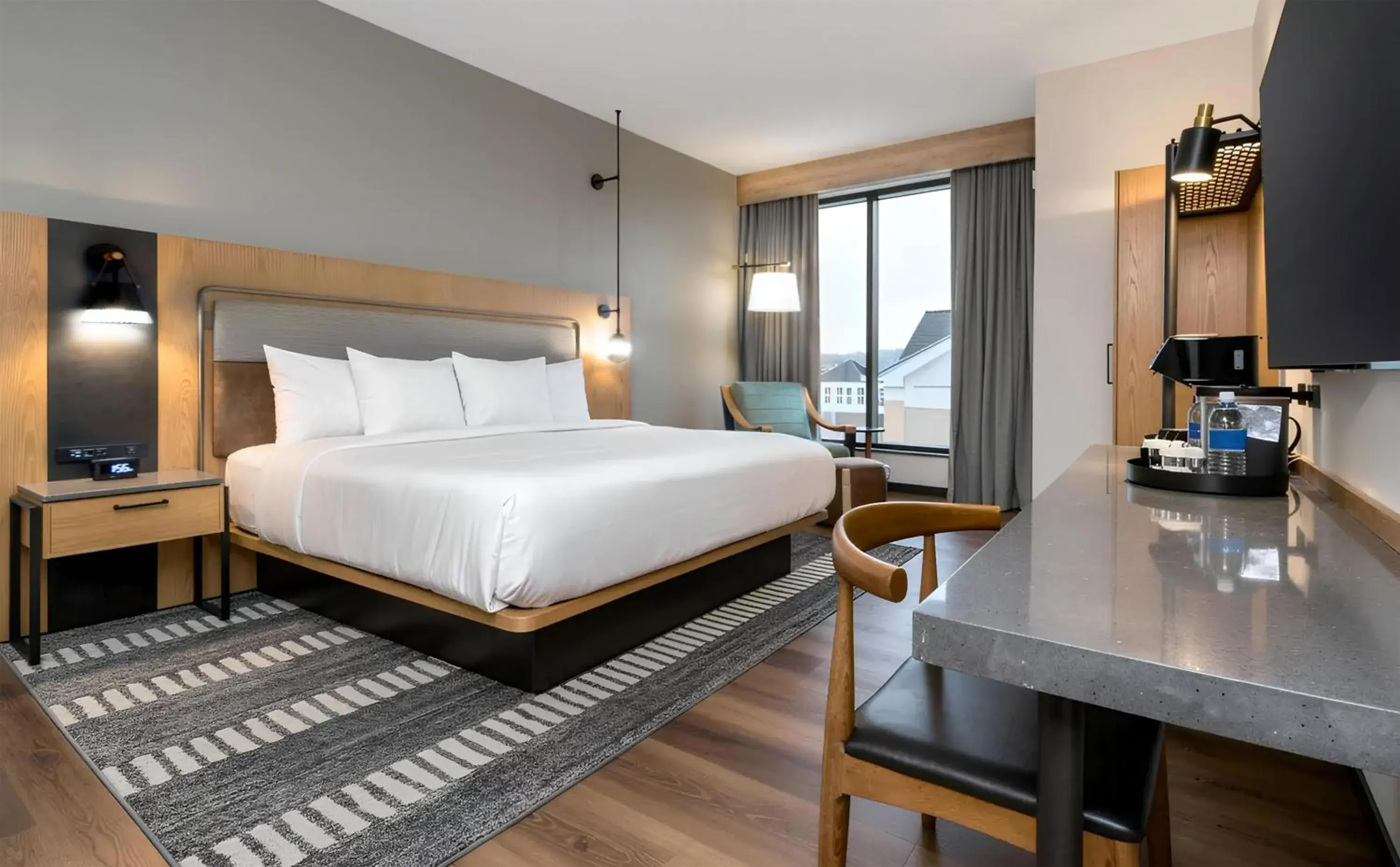 Bed in The Key Hotel Dubuque, Tapestry Collection By Hilton Bed in The Key Hotel Dubuque, Tapestry Collection By Hilton