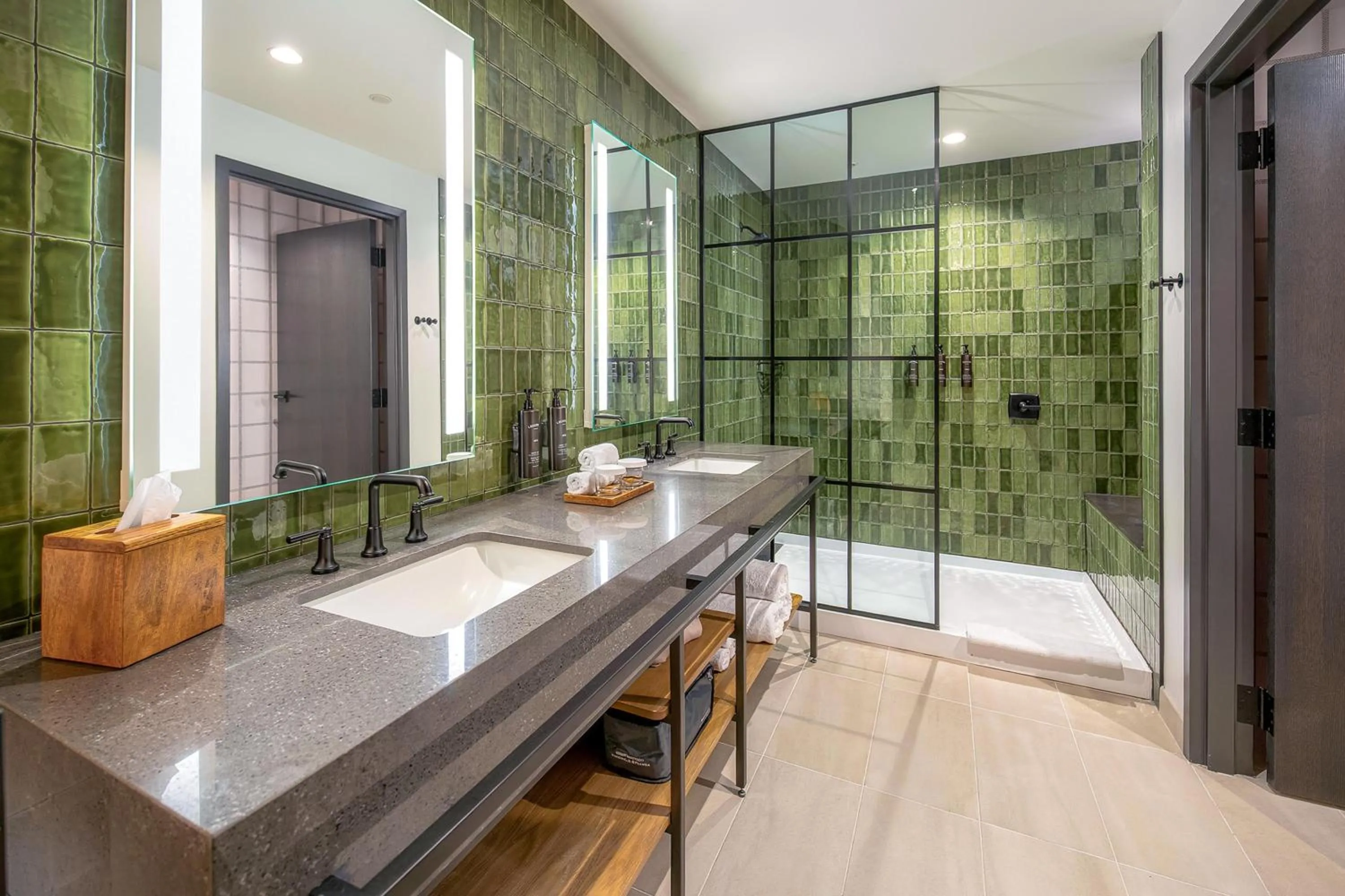 Bathroom in The Key Hotel Dubuque, Tapestry Collection By Hilton