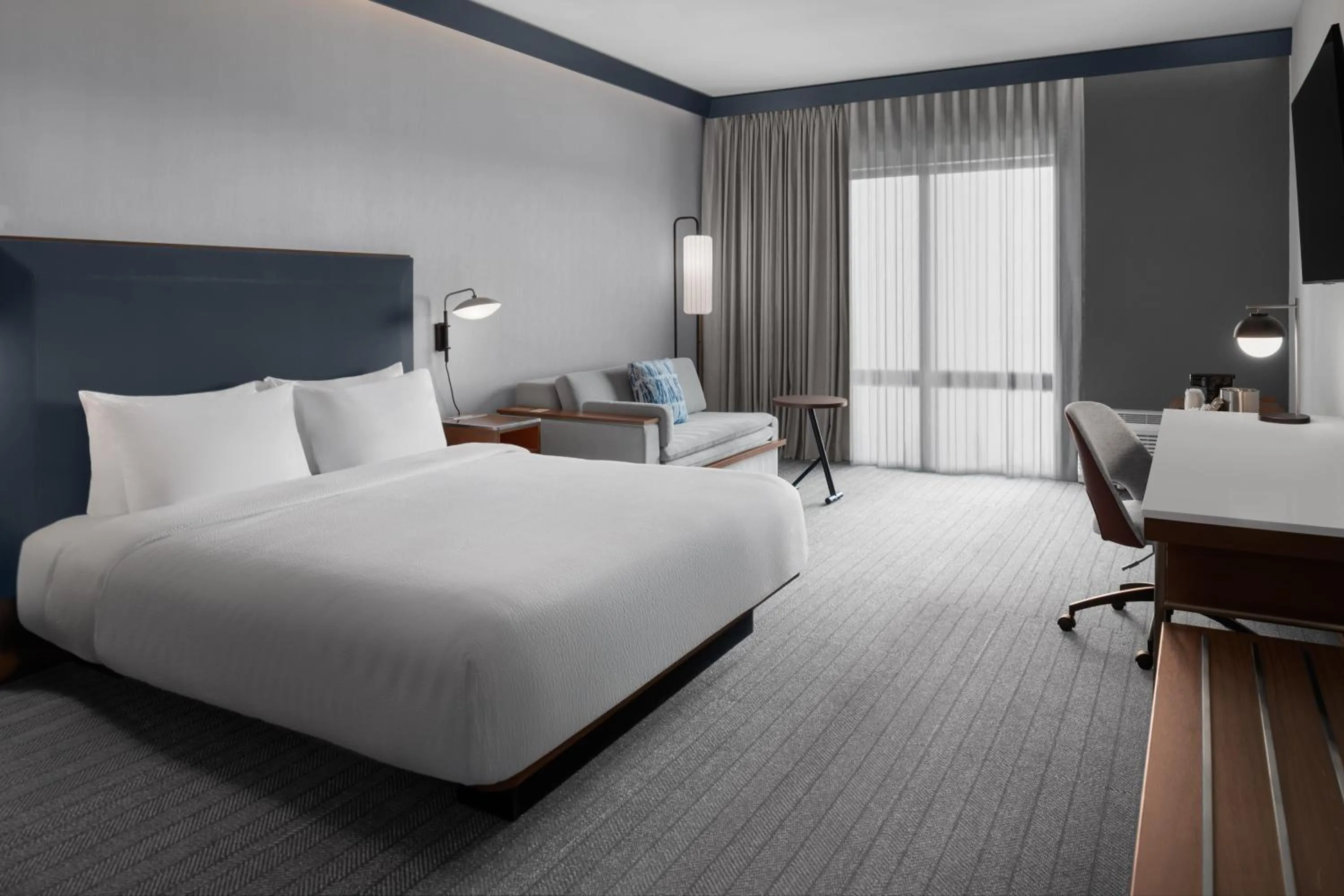 Bed in Courtyard by Marriott Woodland