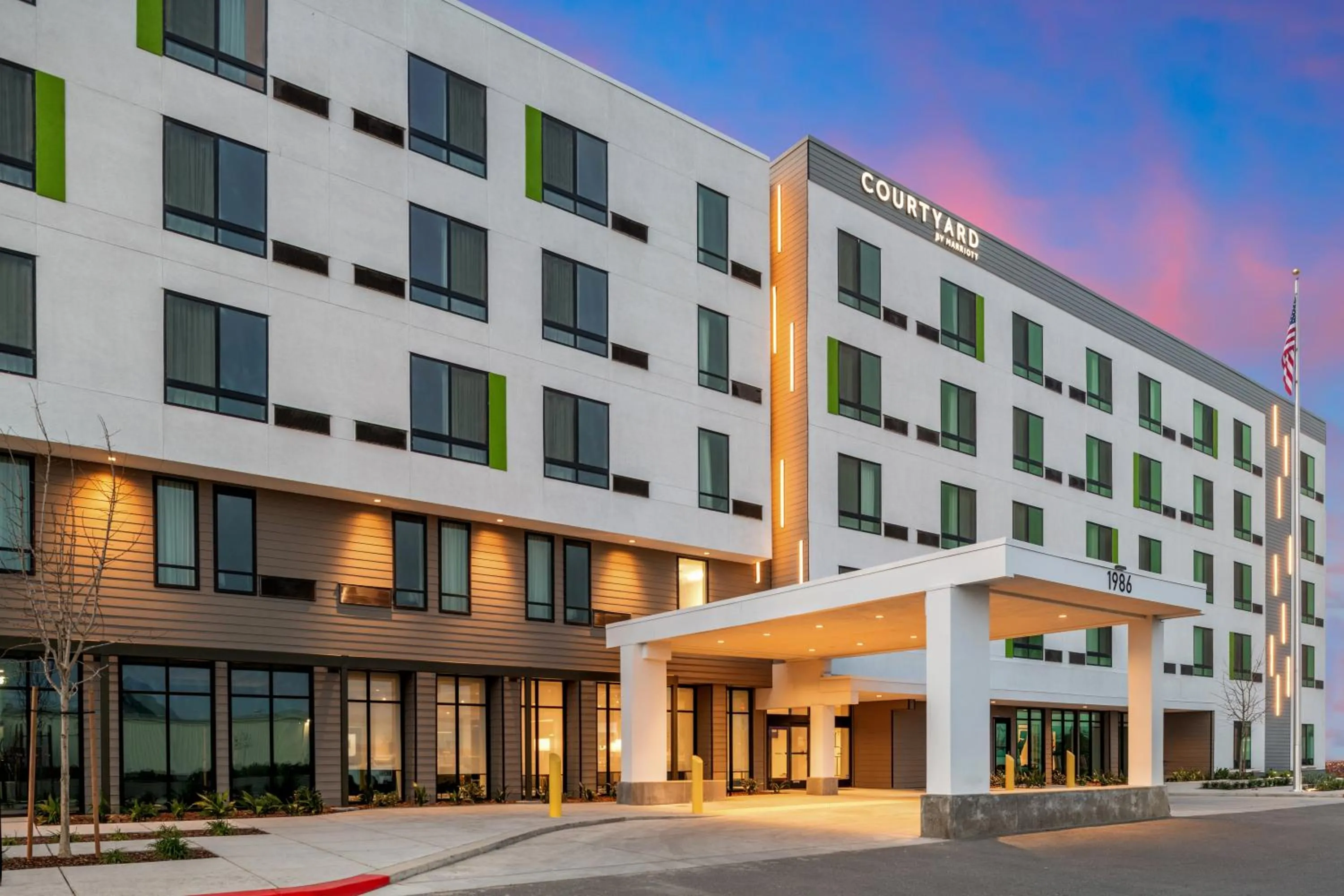 Property building in Courtyard by Marriott Woodland
