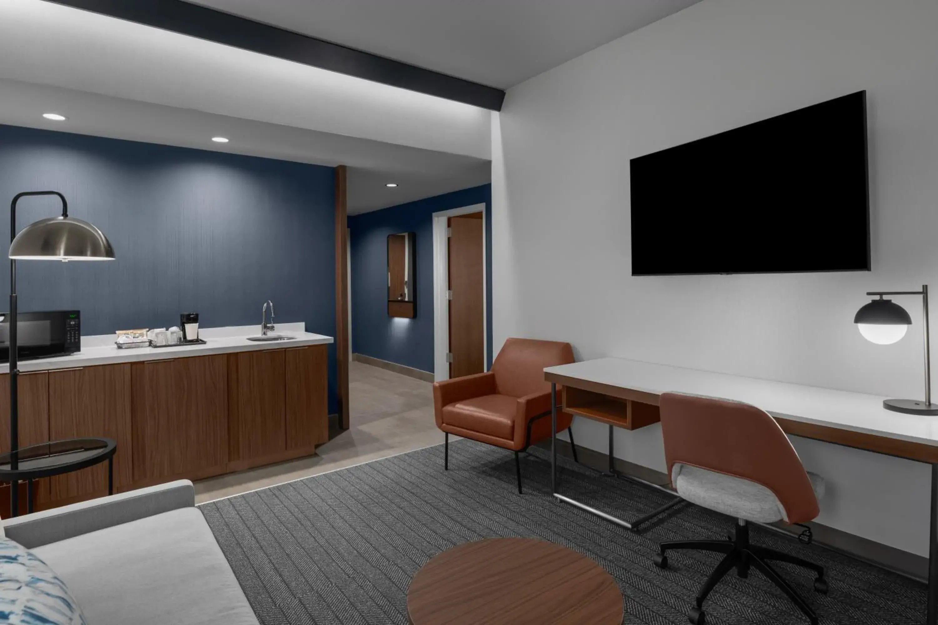 King Suite with Sofa Bed - Hearing Accessible in Courtyard by Marriott Woodland King Suite with Sofa Bed - Hearing Accessible in Courtyard by Marriott Woodland