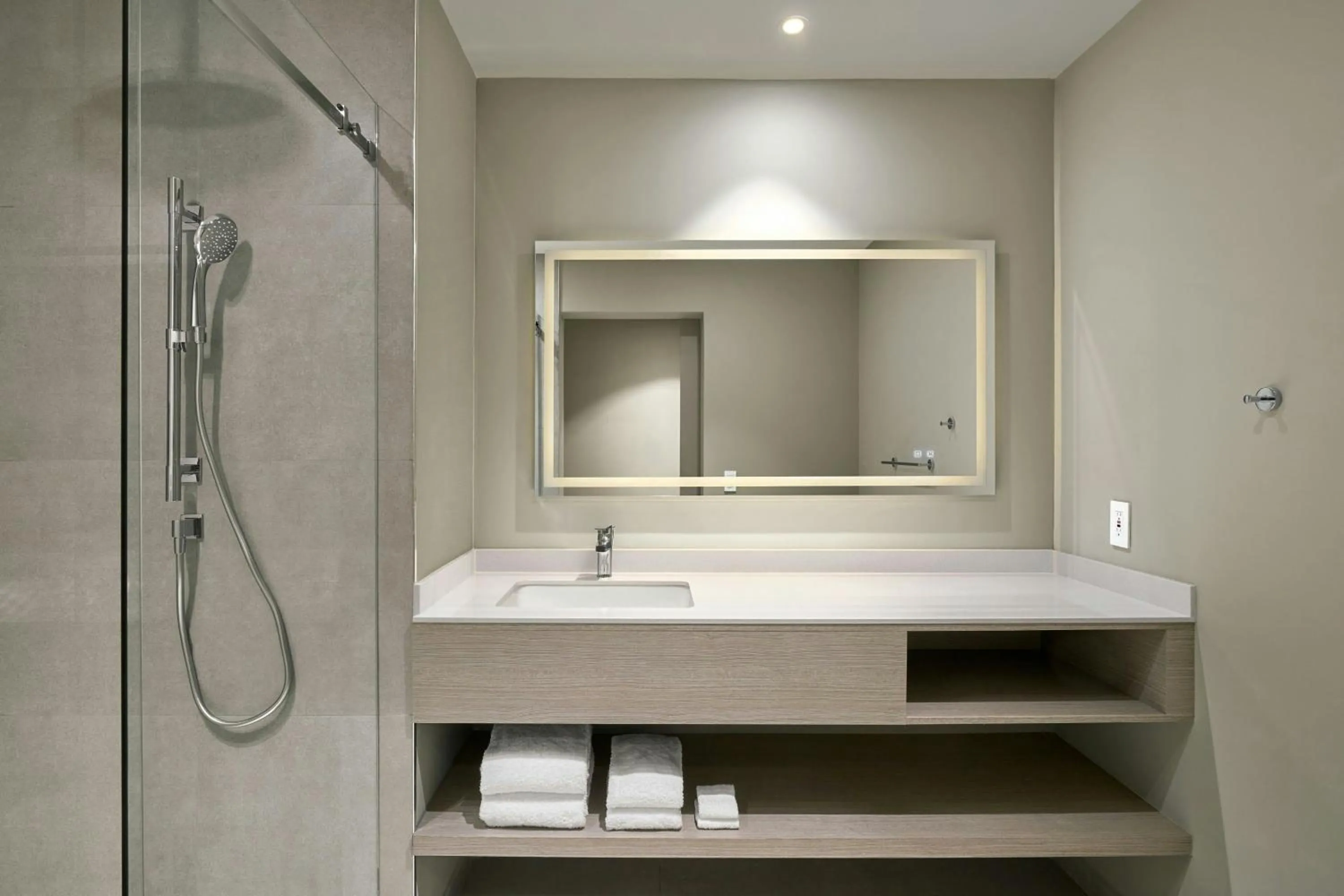 Bathroom in Courtyard by Marriott Quito Airport