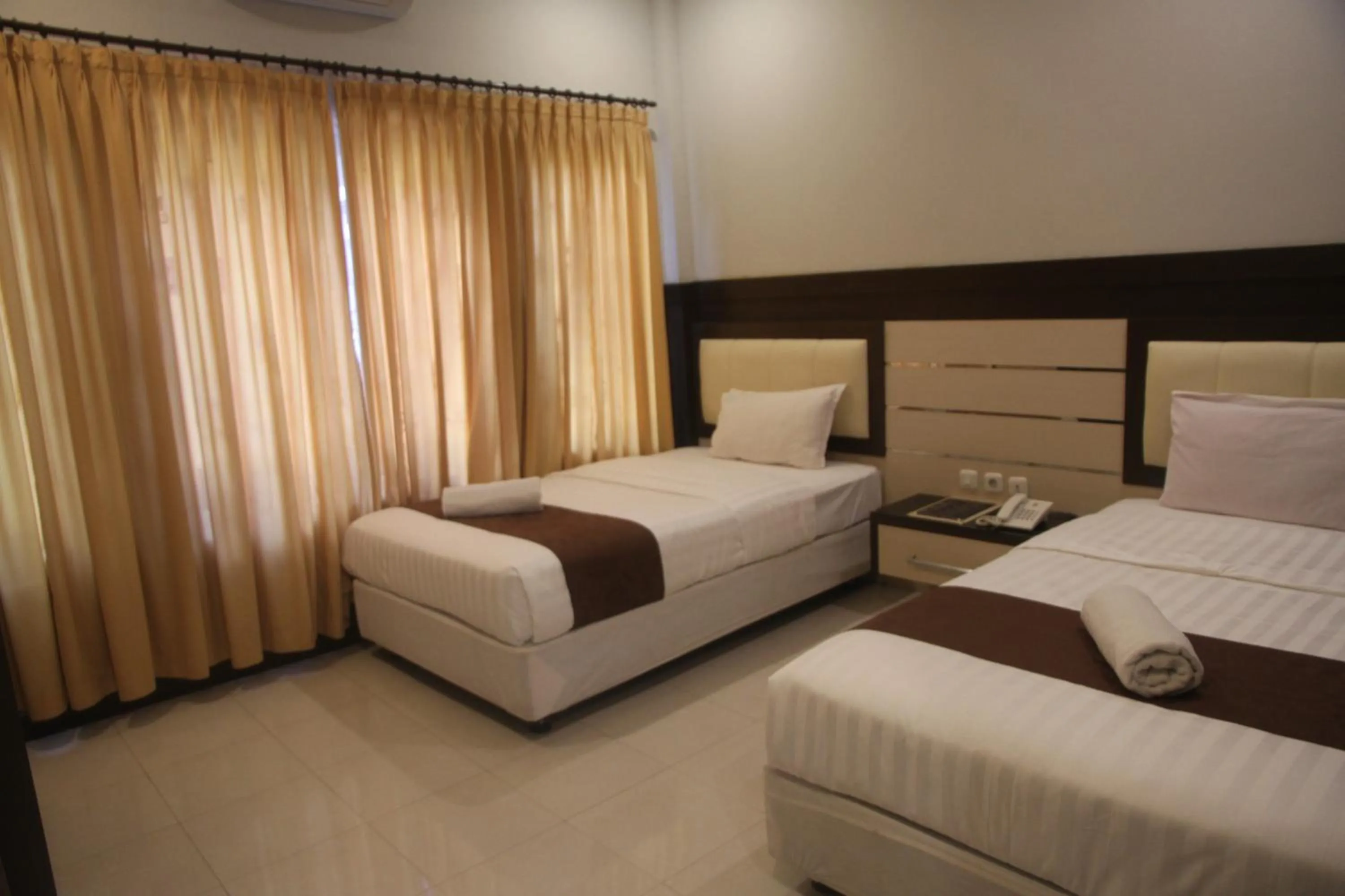 Bedroom, Bed in Puri Senggigi Hotel