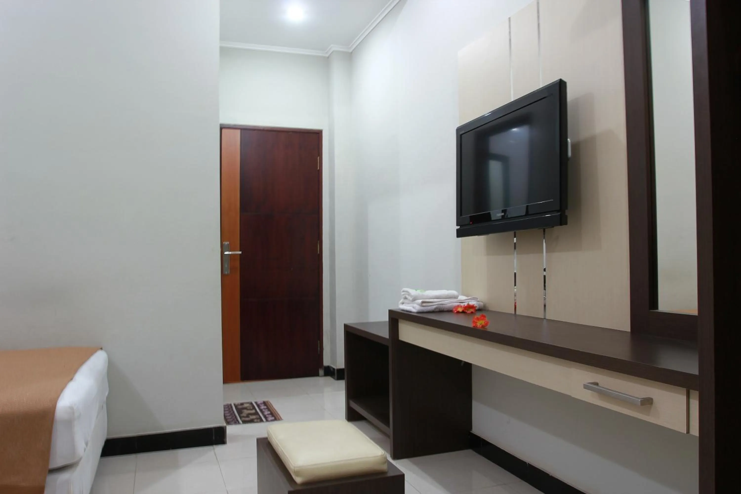 Bedroom, Bed in Puri Senggigi Hotel