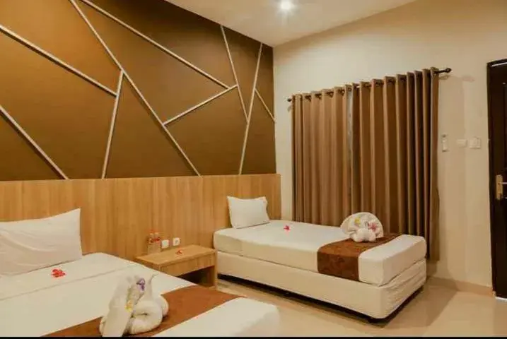 Bedroom, Bed in Puri Senggigi Hotel Bedroom, Bed in Puri Senggigi Hotel